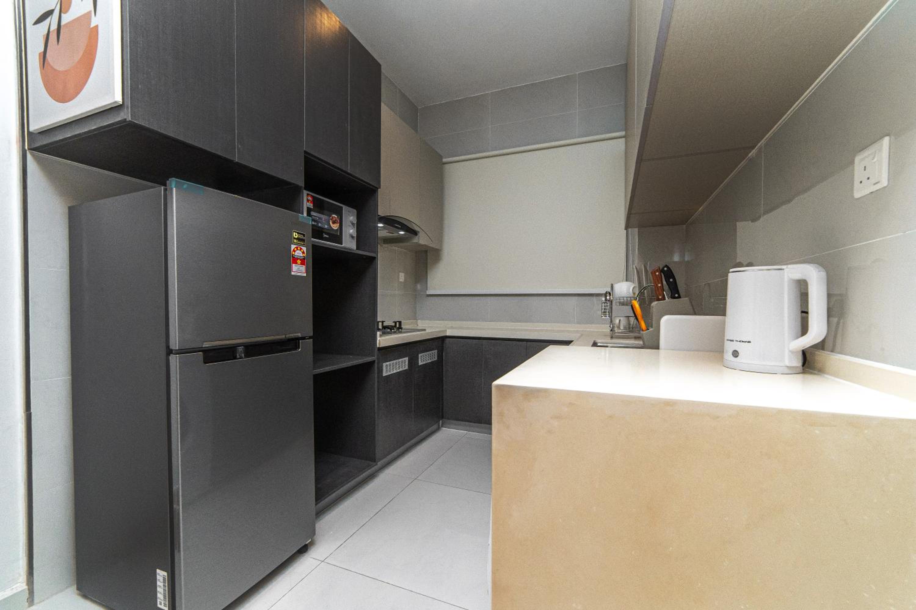 Dangabay Citrus Comforts 2Br 4Pax Baypoint by Our Stay