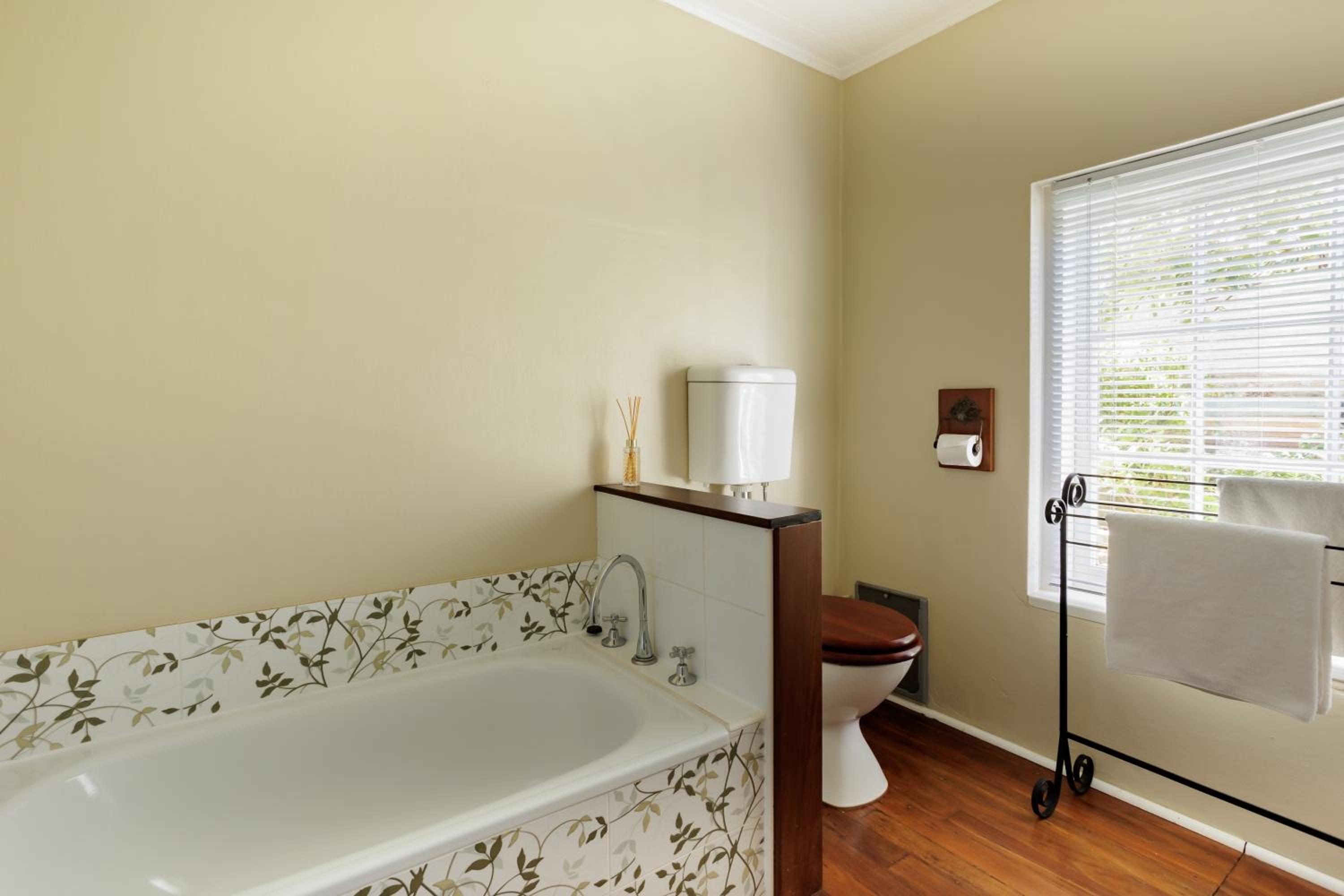 Wollaston House by the BnB Collection