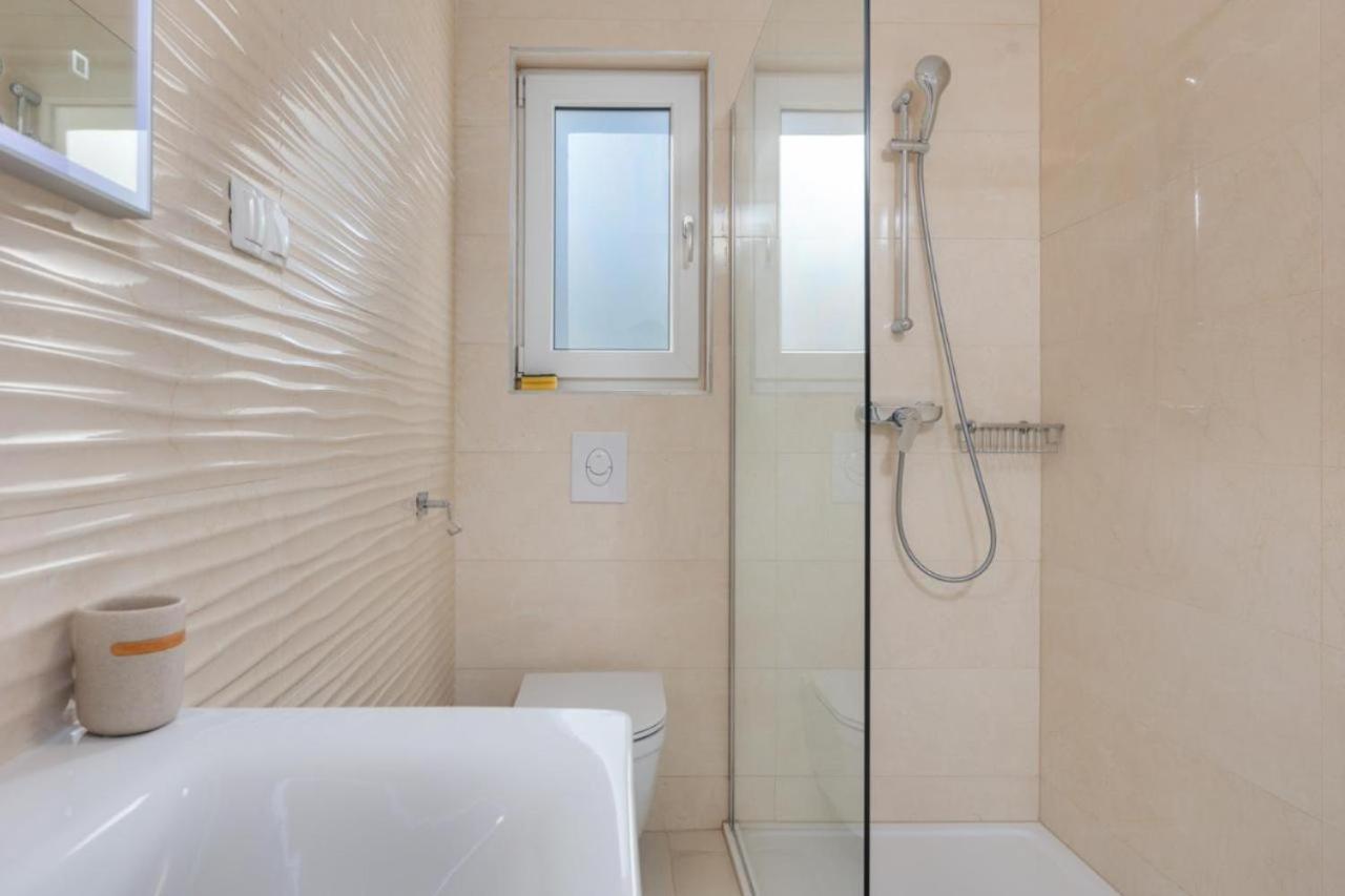 Premium Apartments