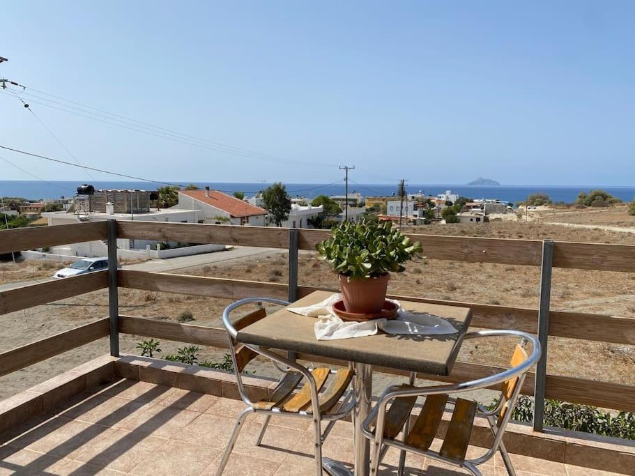 Julia's Holiday House view 2