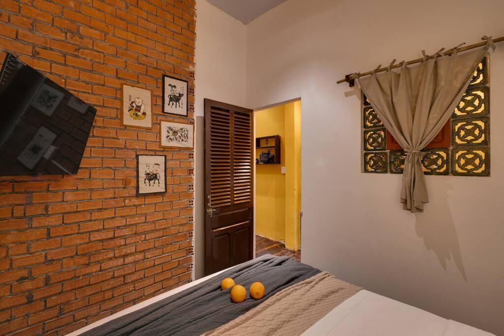 Ben Thanh Vietnamese cultural house by SSens Homes