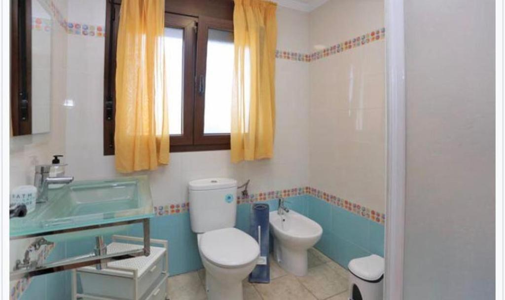 Villa Fornell - Piscina Compartida
