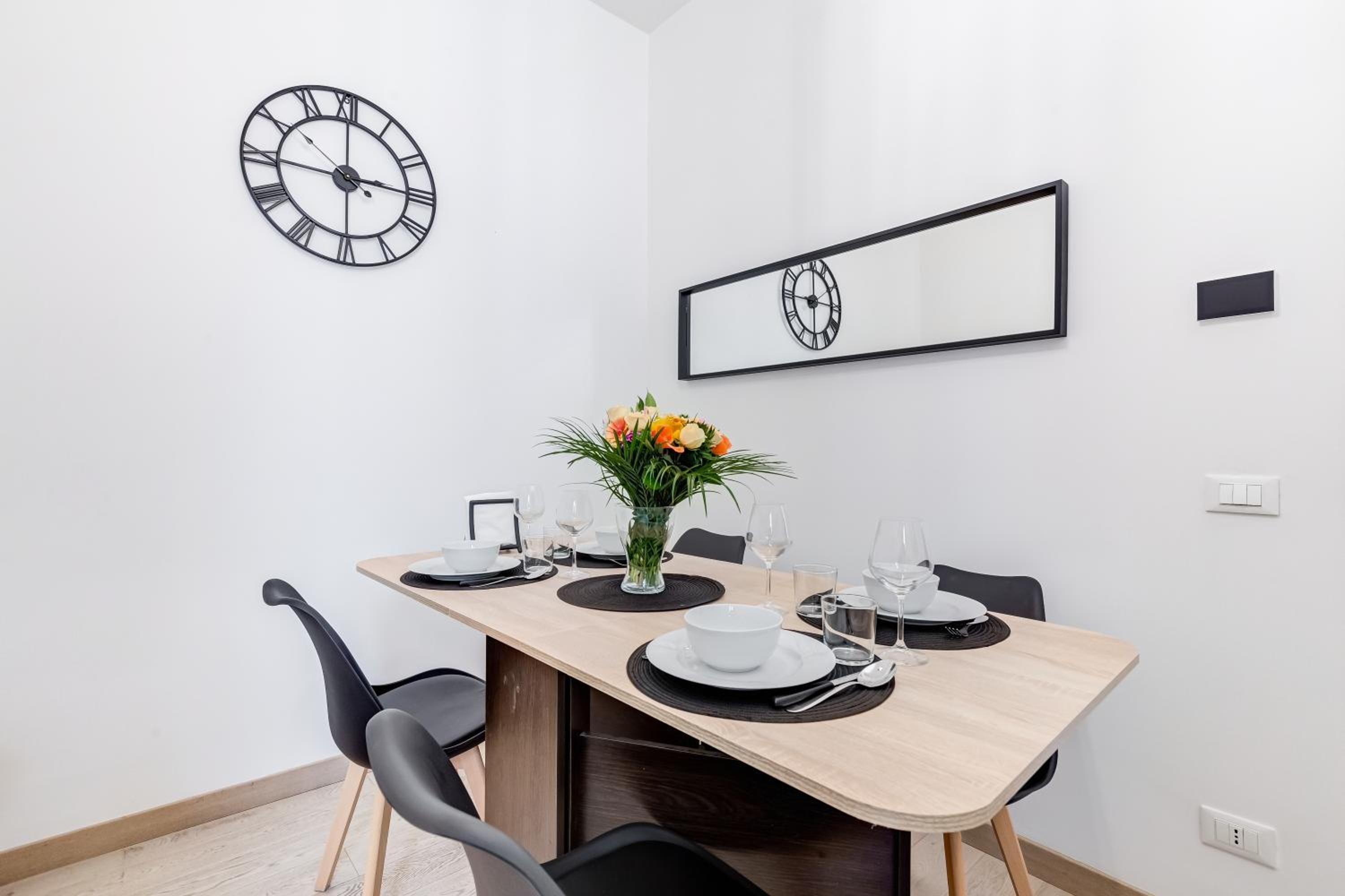 Classy 2-bdr in Termini district