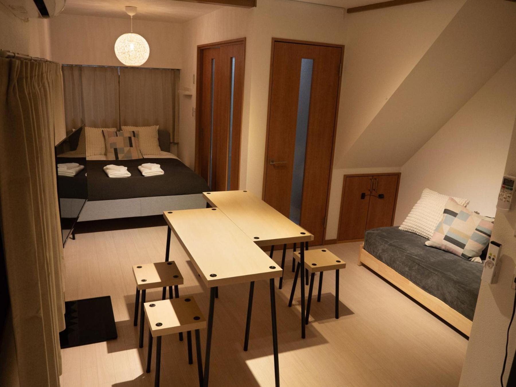 hotel room