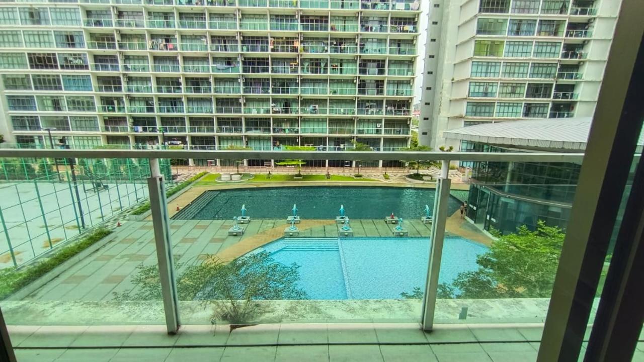 PALAZIO CONDO (MOUNT AUSTIN)