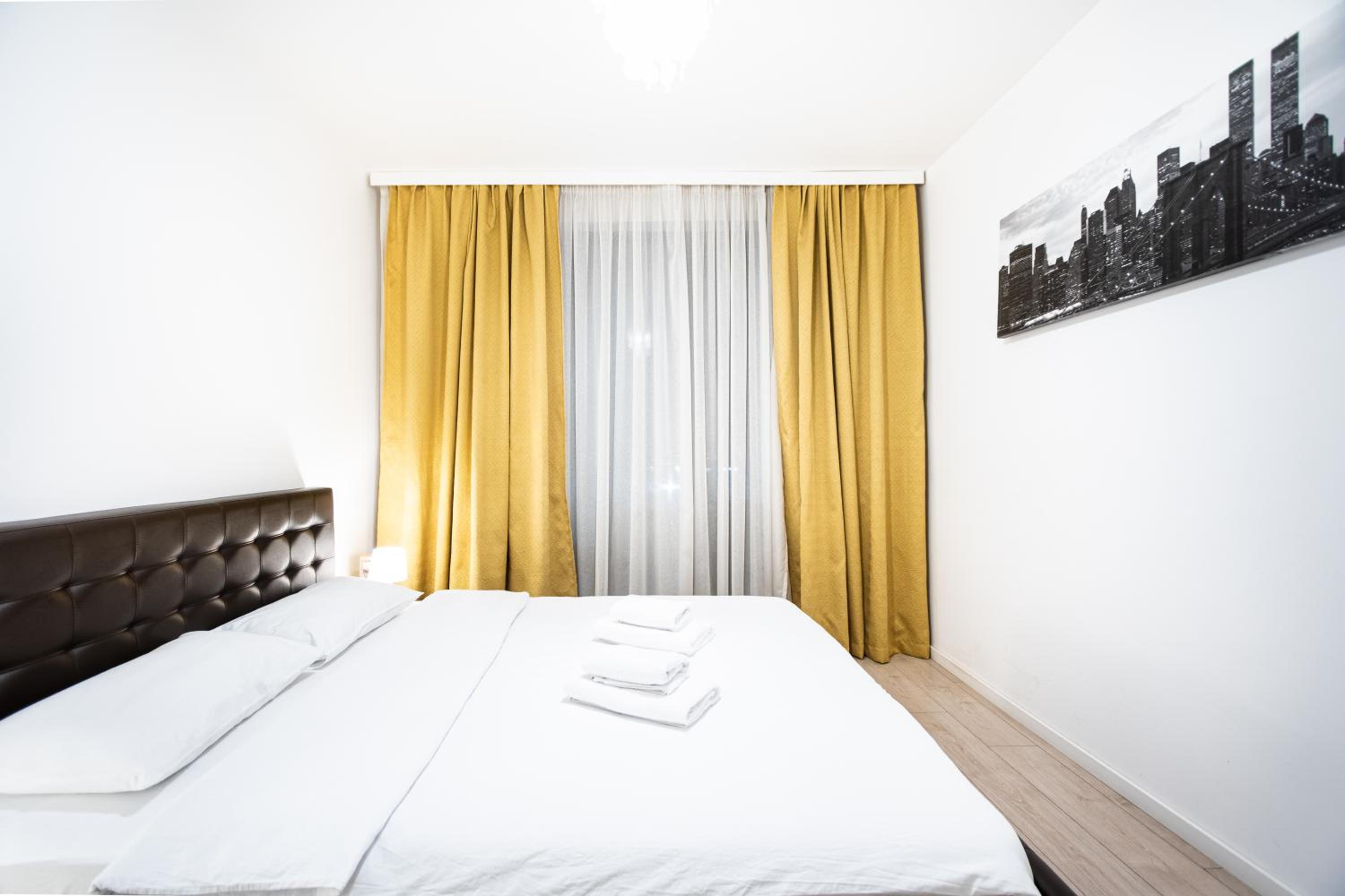 Opal Luxury Aviatiei
