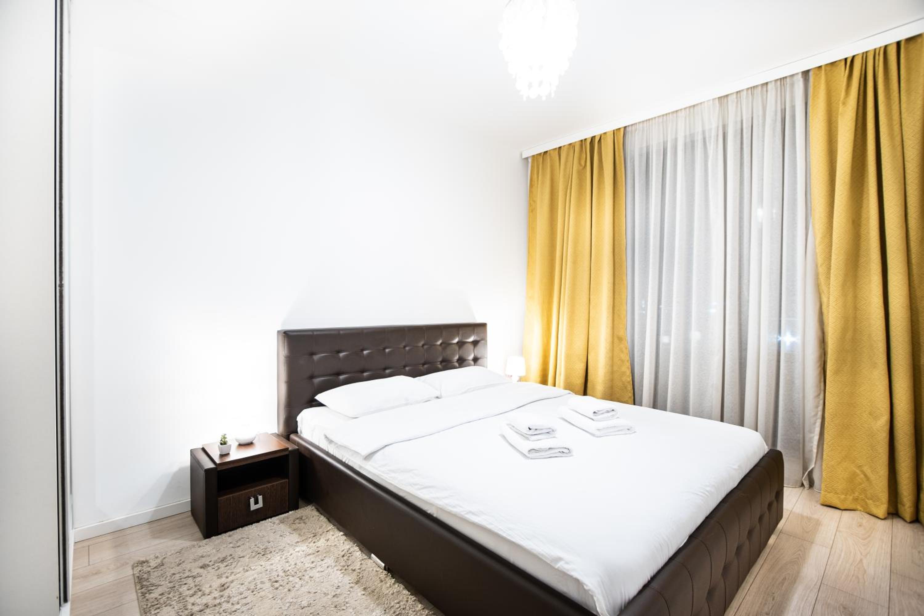 Opal Luxury Aviatiei