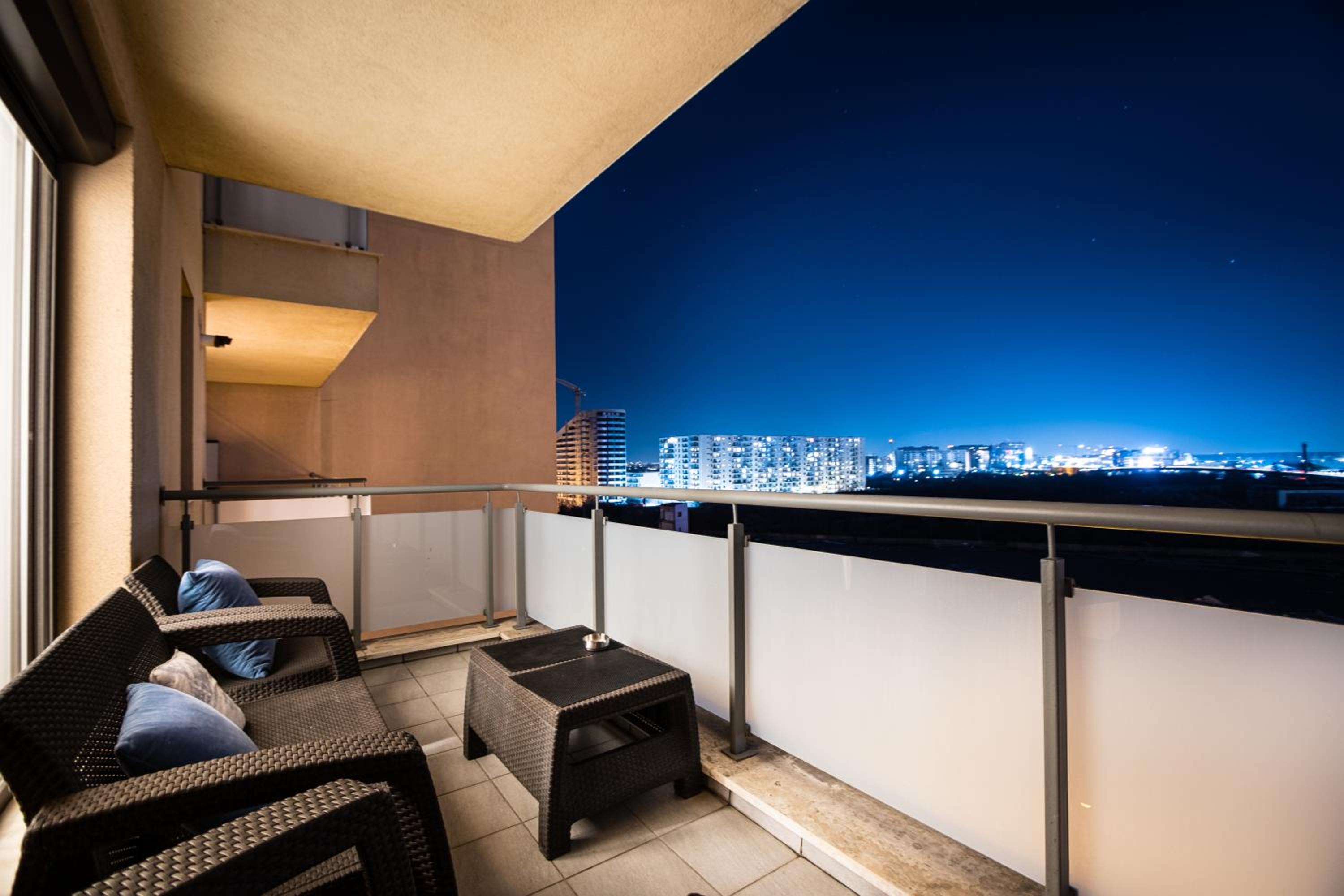 Opal Luxury Aviatiei