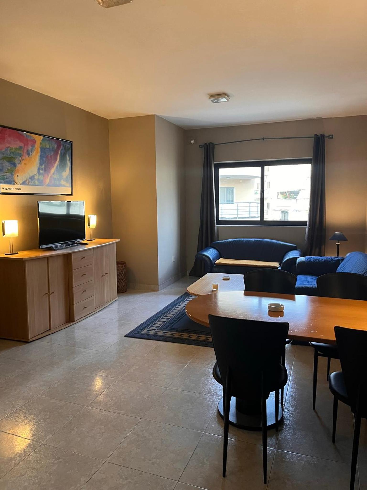 2 Bedroom Apartment