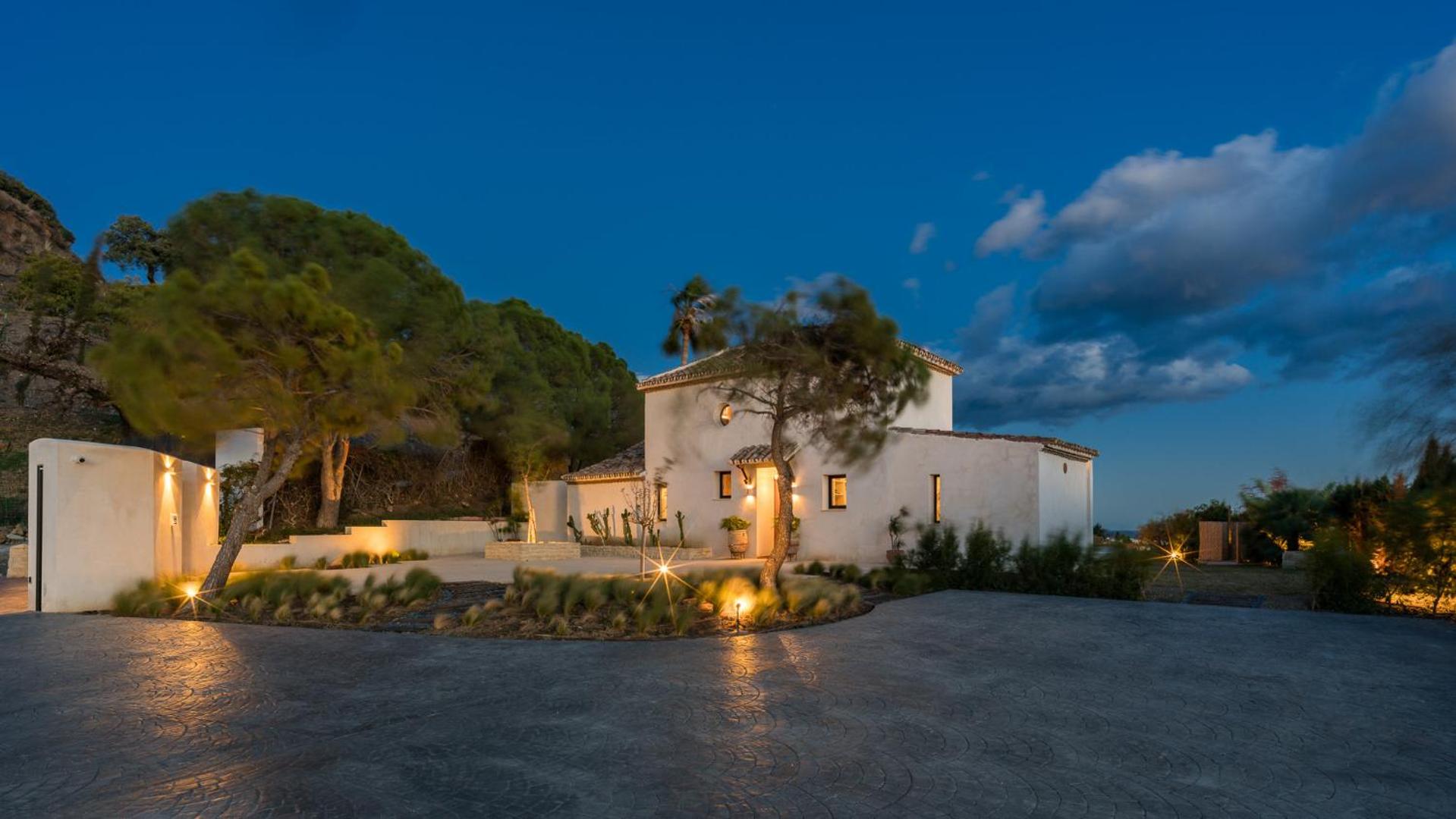 Villa Jasmine
