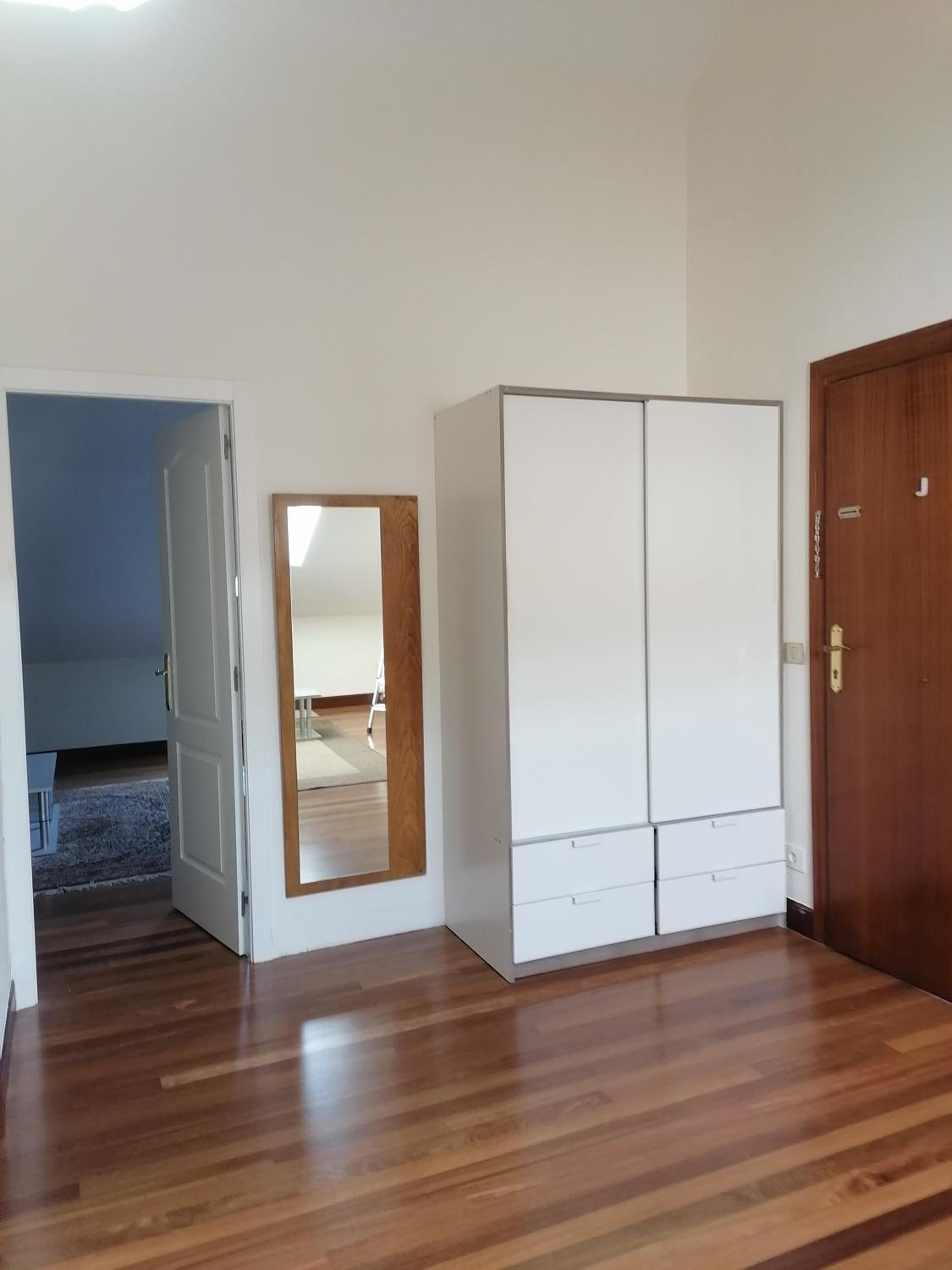 Apartamento dúplex junto a la playa con garaje