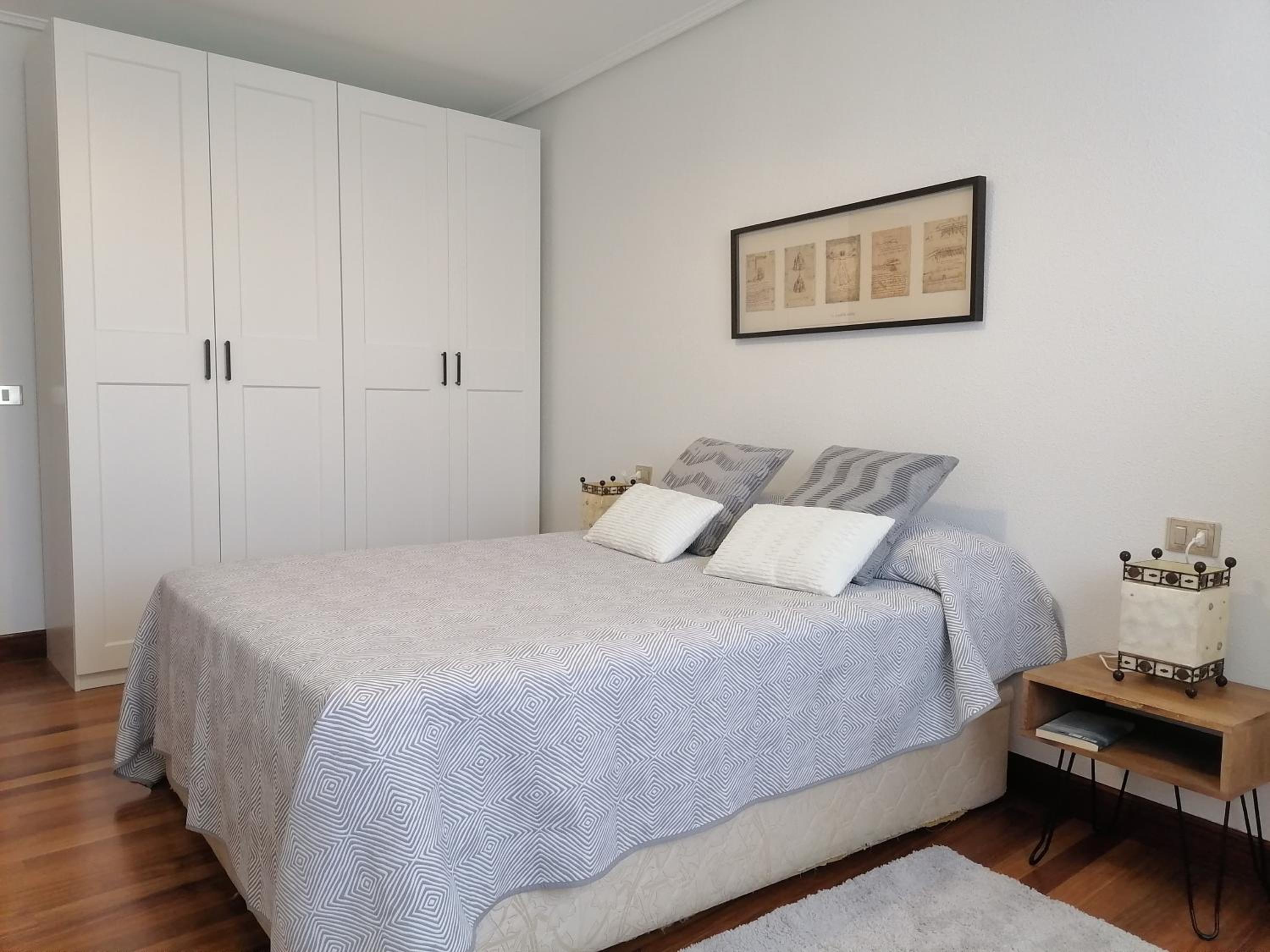Apartamento dúplex junto a la playa con garaje