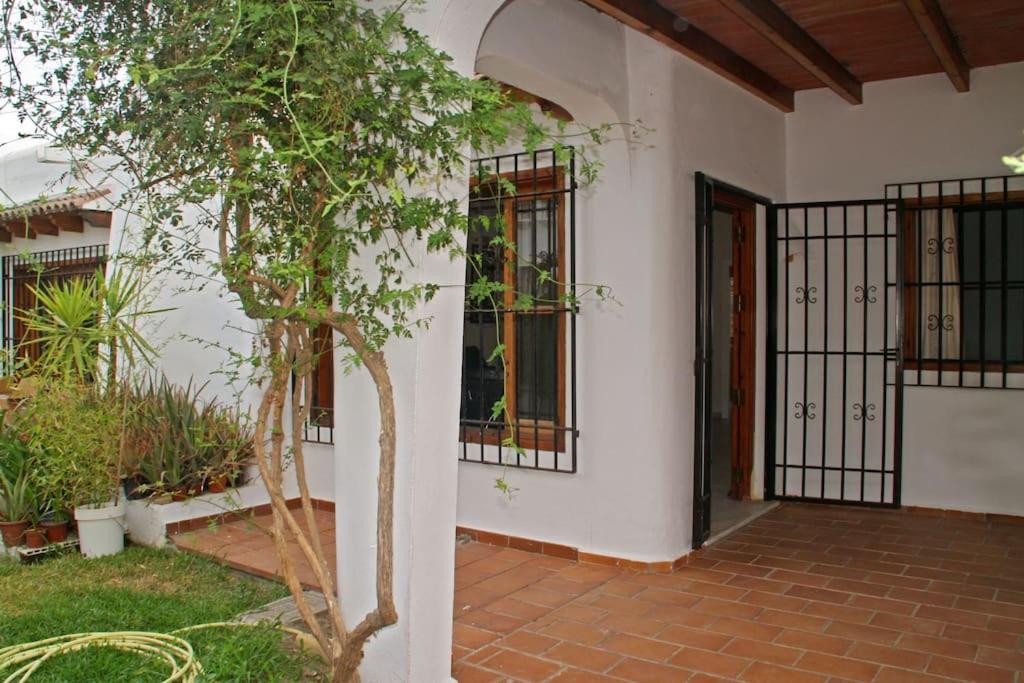 Casa mediterránea junto a la playa