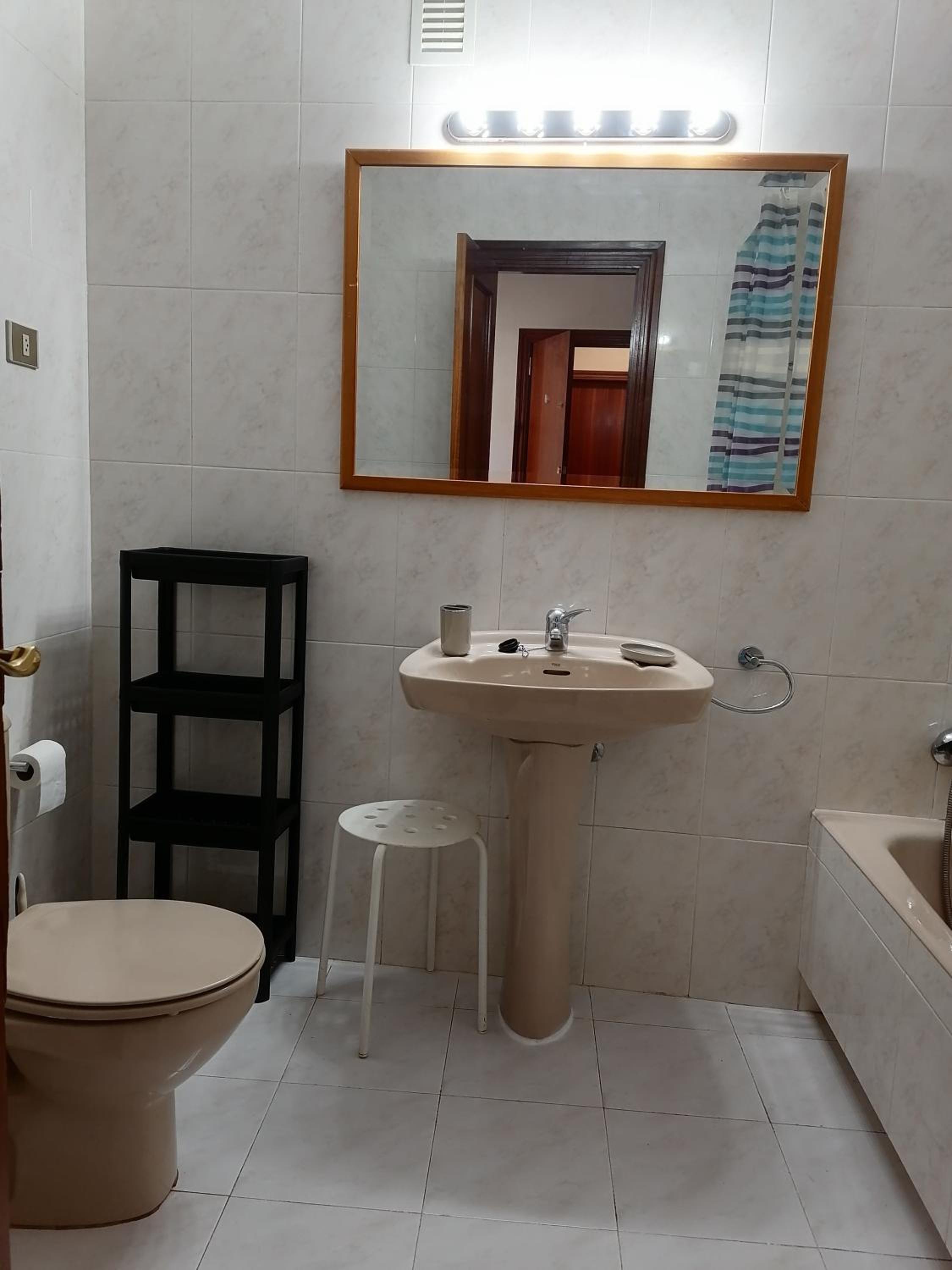 Apartamento dúplex junto a la playa con garaje
