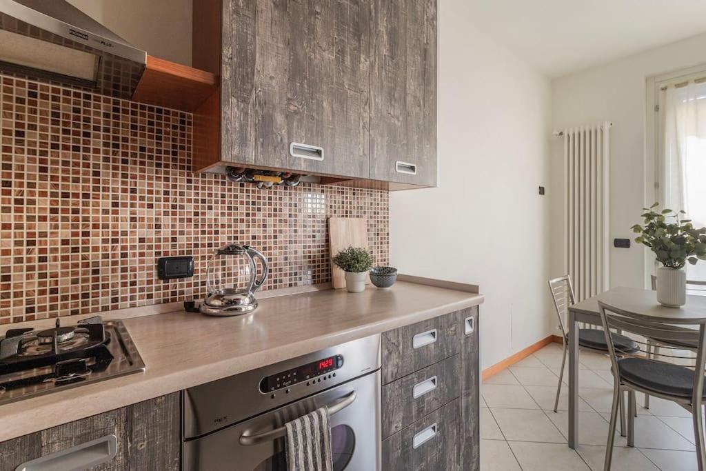 Appartamento Bellavista con AC e Posto Auto a Brunate view 4