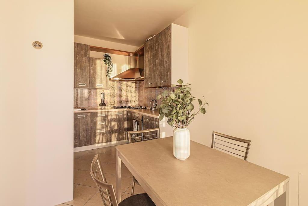 Appartamento Bellavista con AC e Posto Auto a Brunate view 5