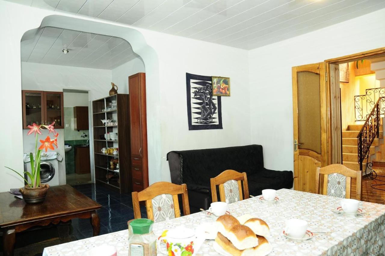 Borjomi Guesthouse Sadgeri