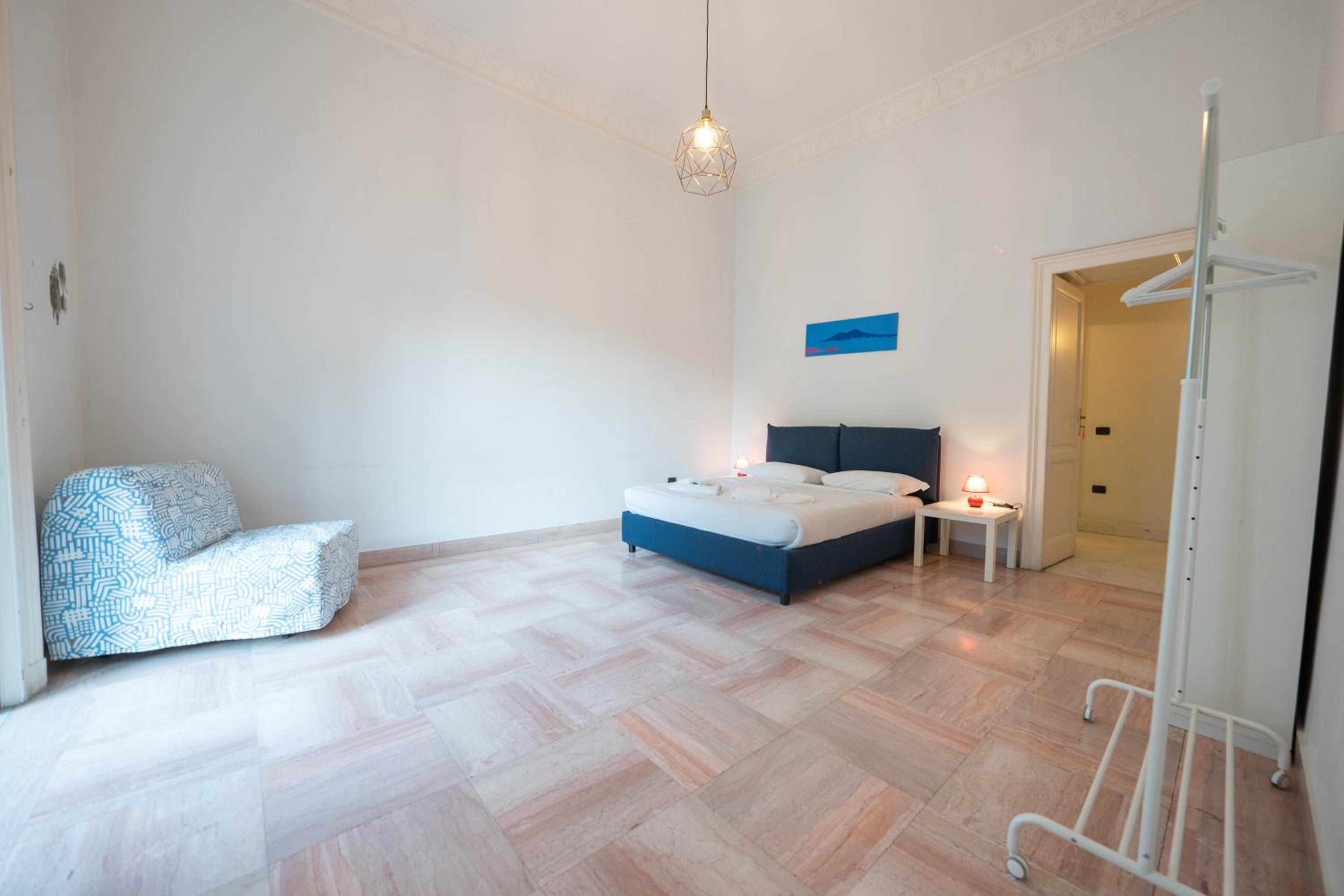 Residenza Castel dell'Ovo by Dimorra
