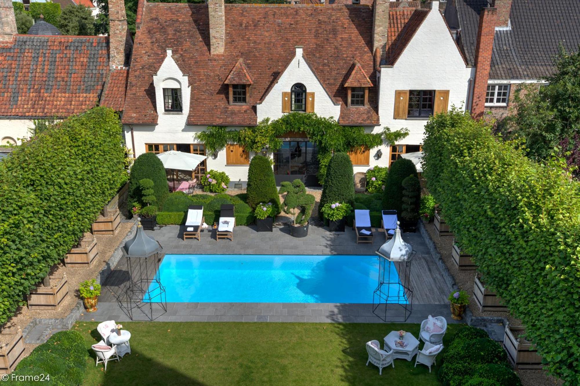 Exclusive Suites The Secret Garden