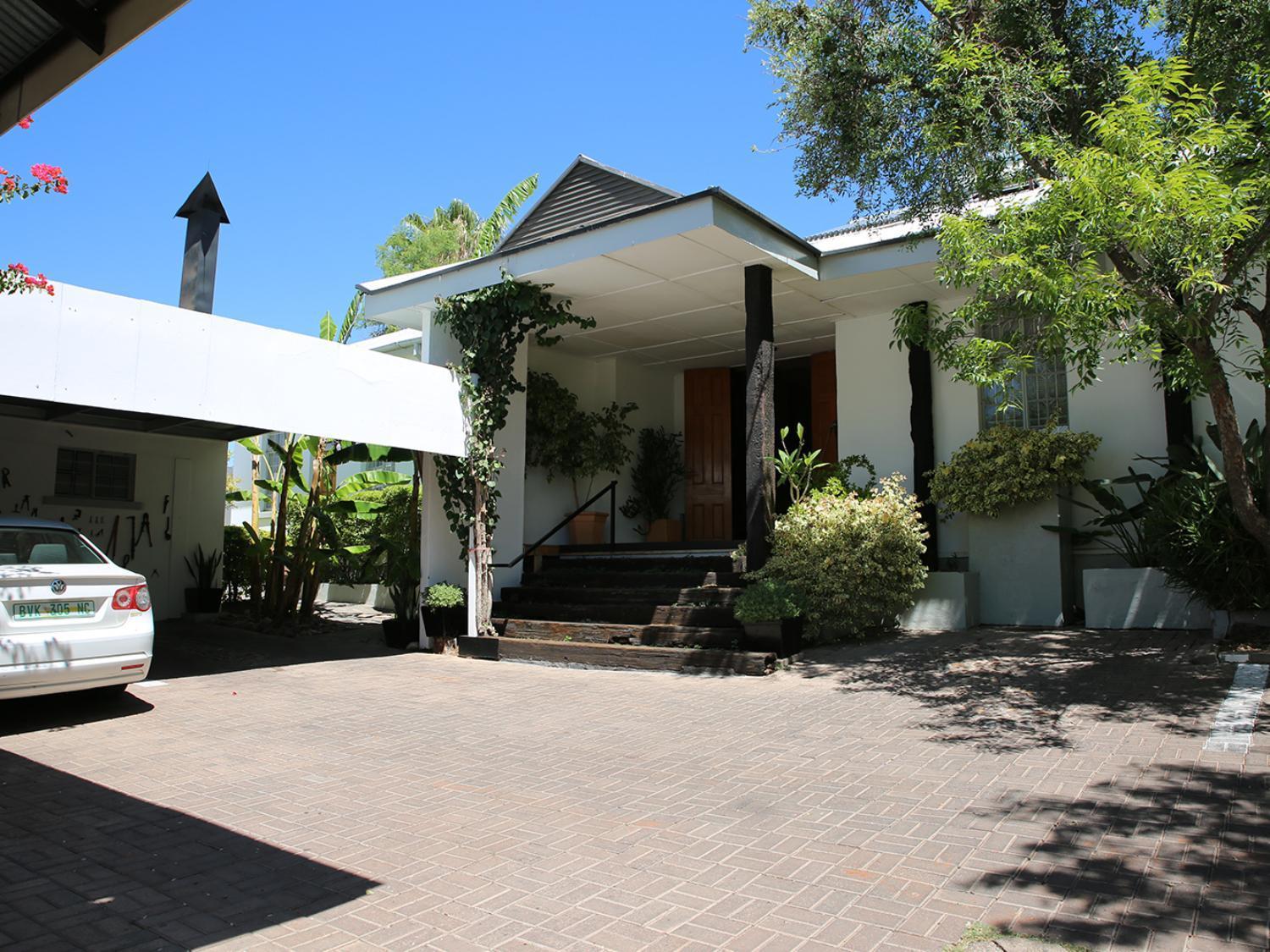 Bains House view 3