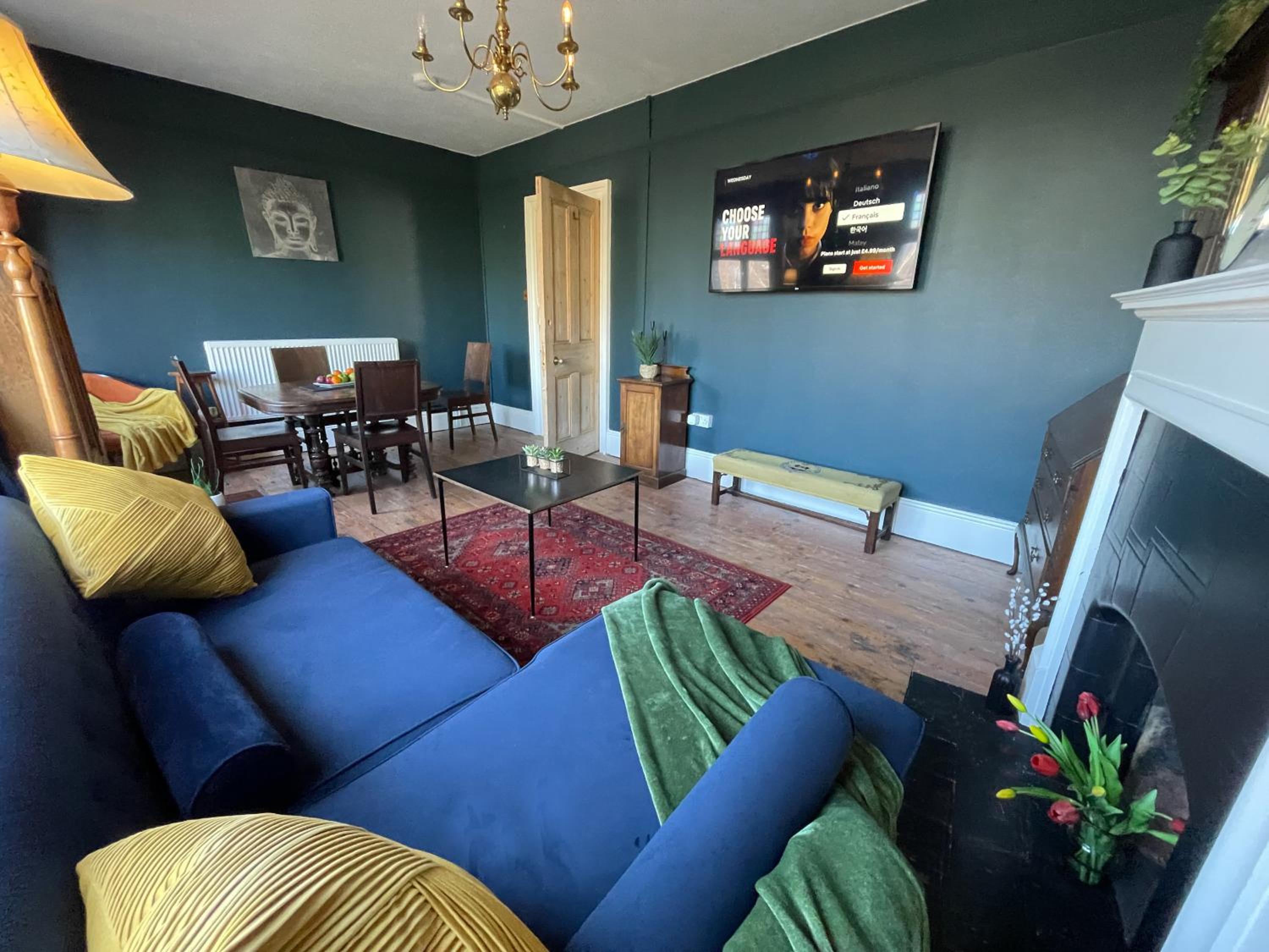 Stylish City Centre 3-bed Apartment on Mill Rd view 4
