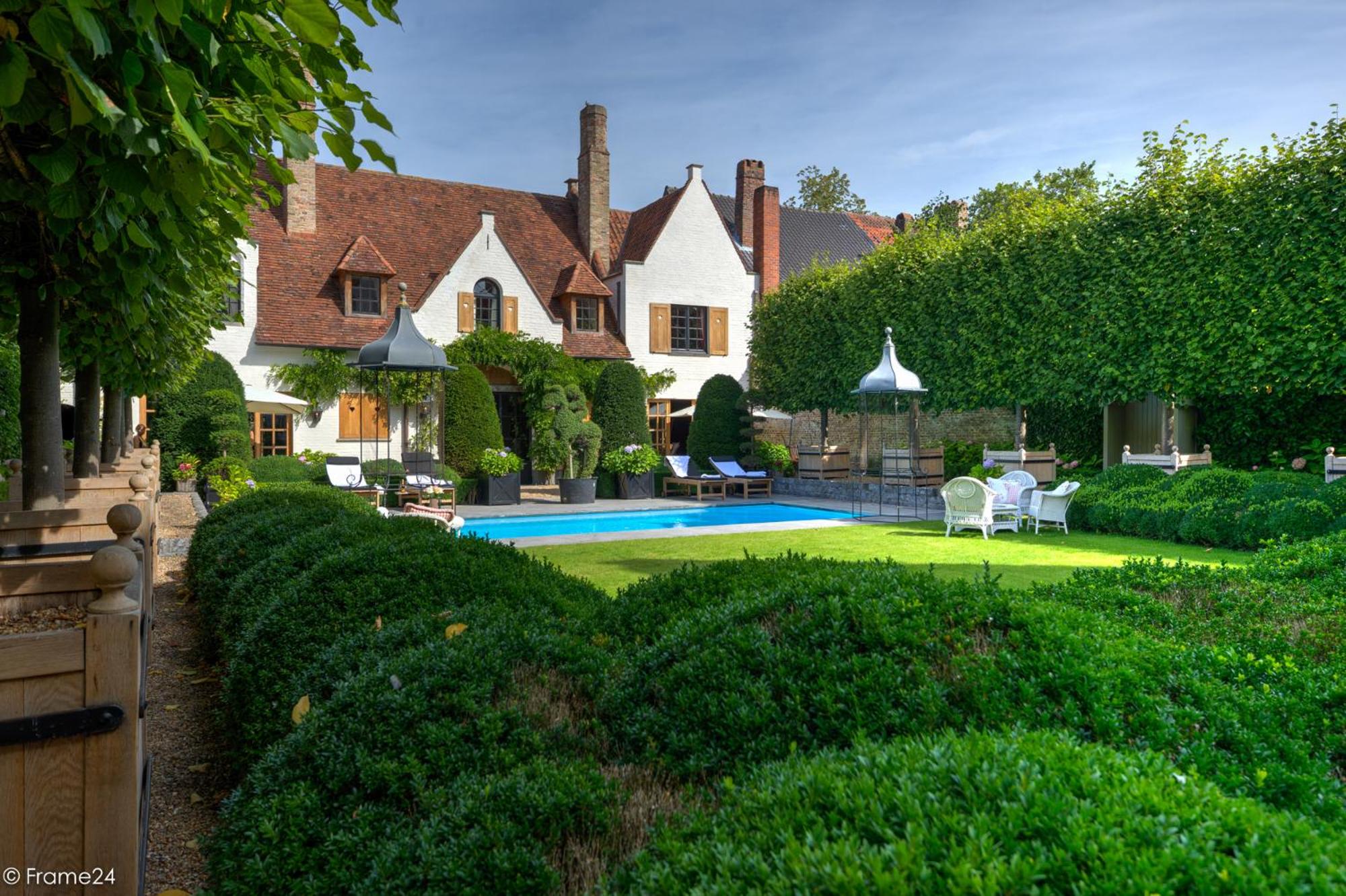 Exclusive Suites The Secret Garden