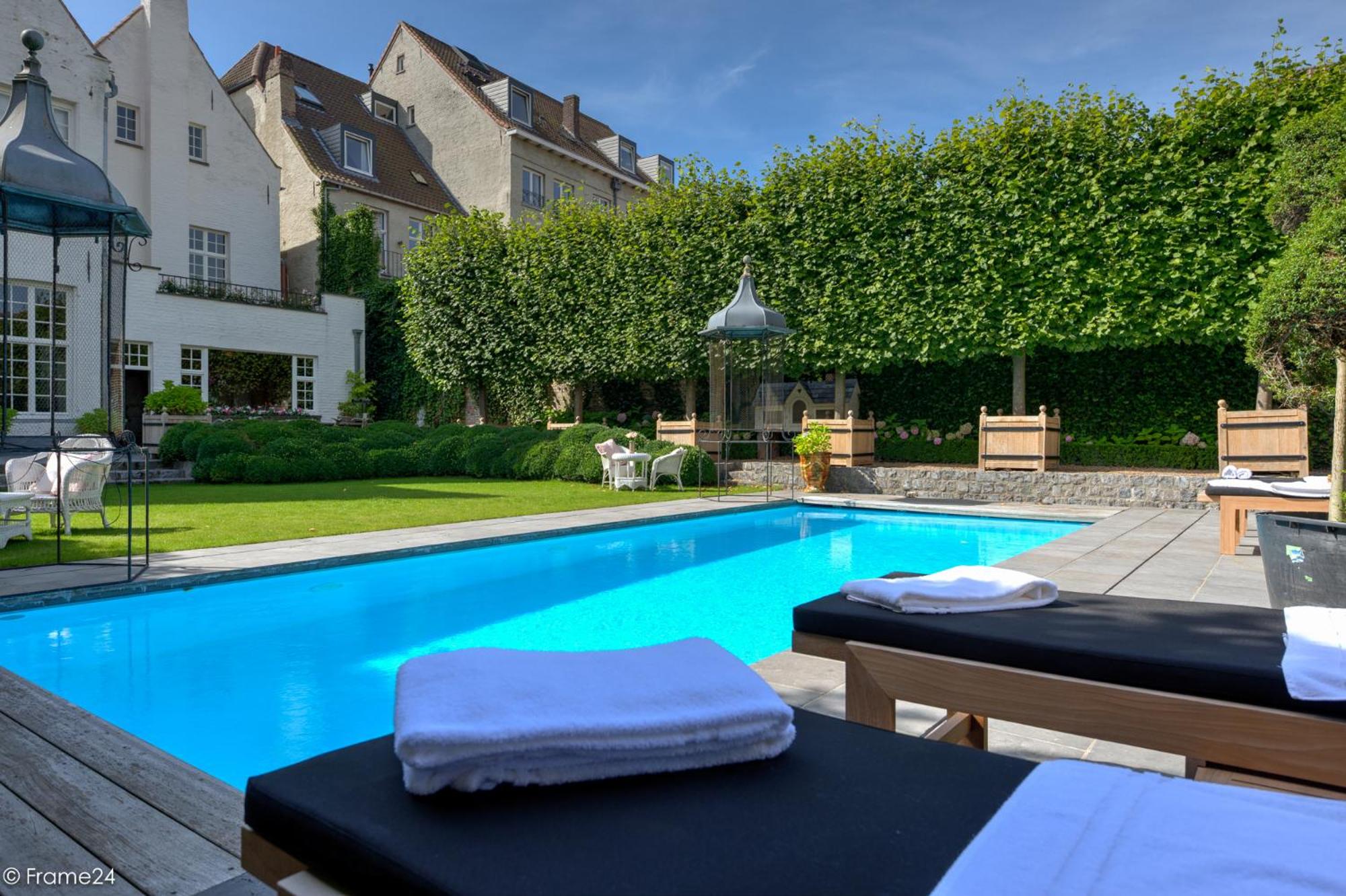 Exclusive Suites The Secret Garden