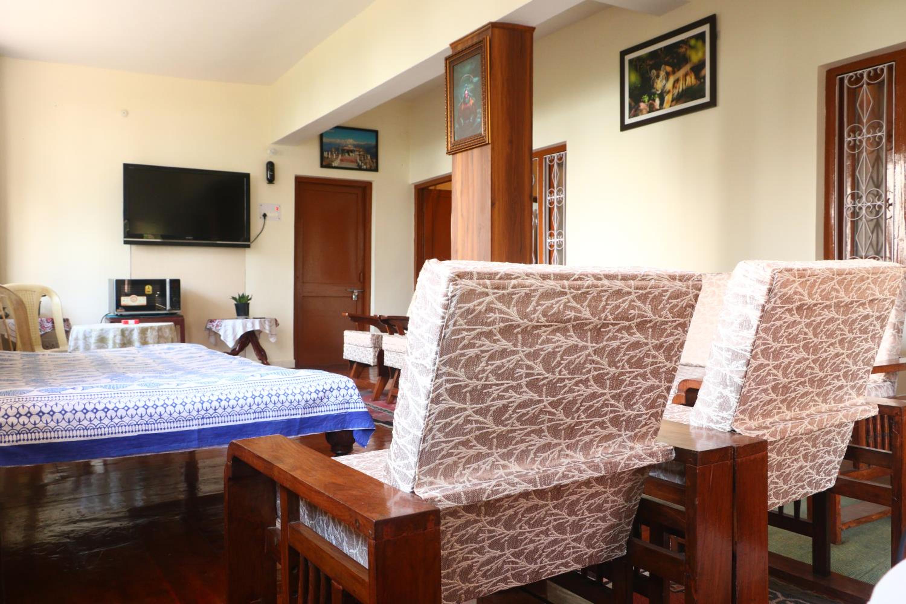 The Deodar Inn Homestay view 4
