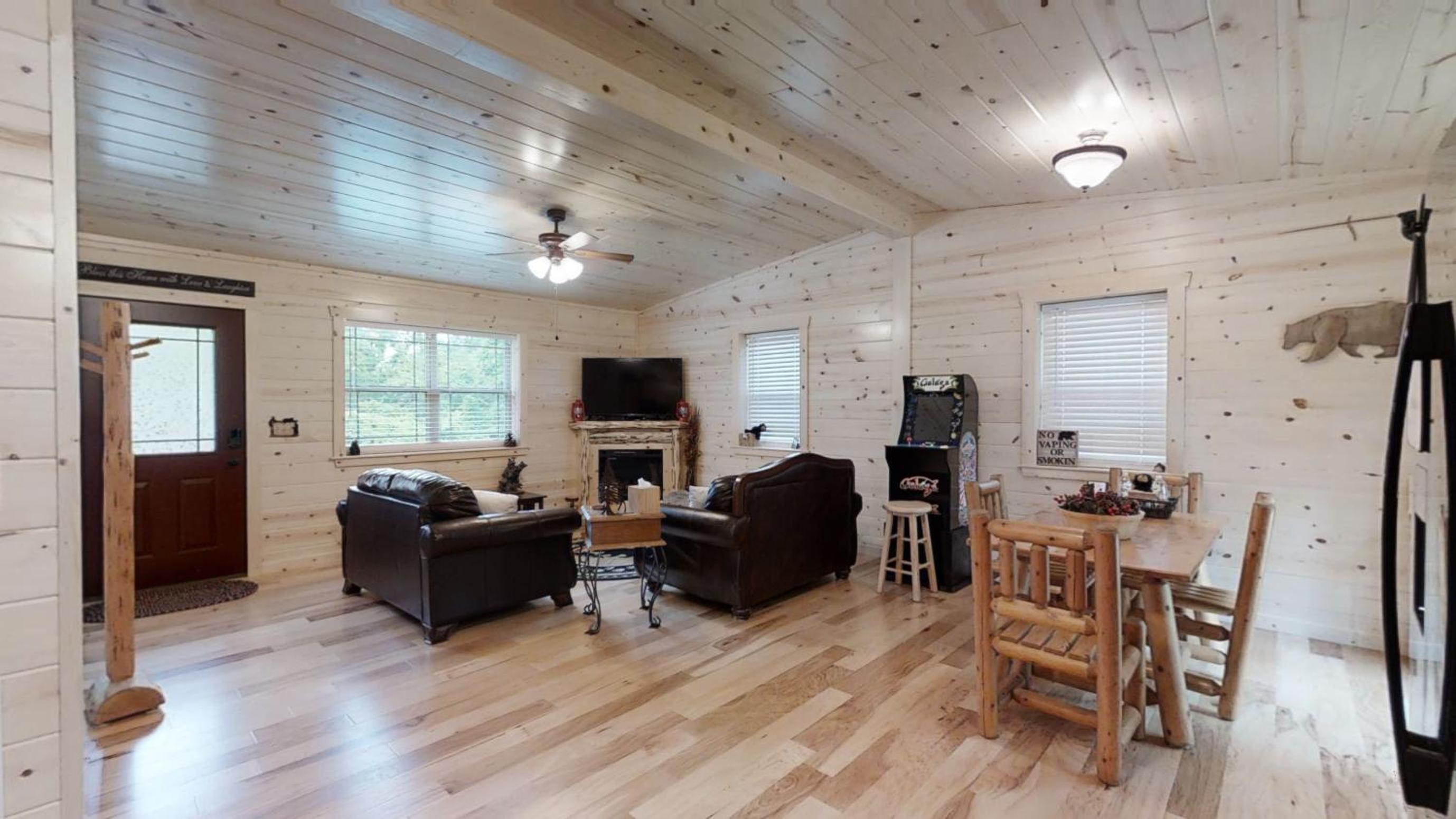 Cozy Bear Den view 3