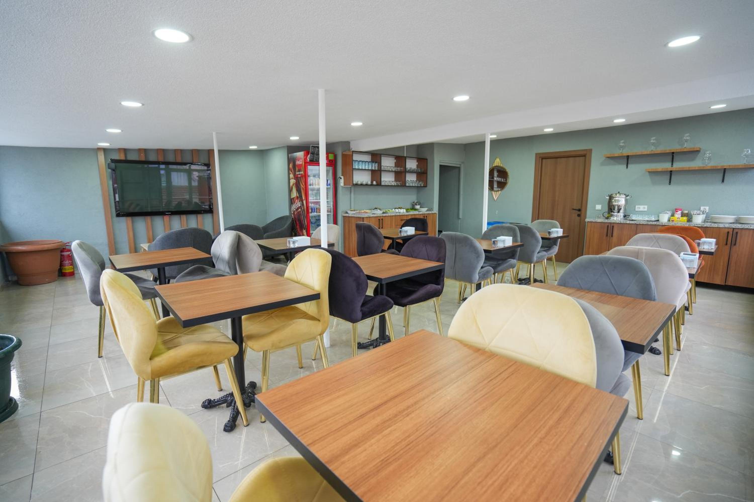 Lukka Suit Otel - Image 28