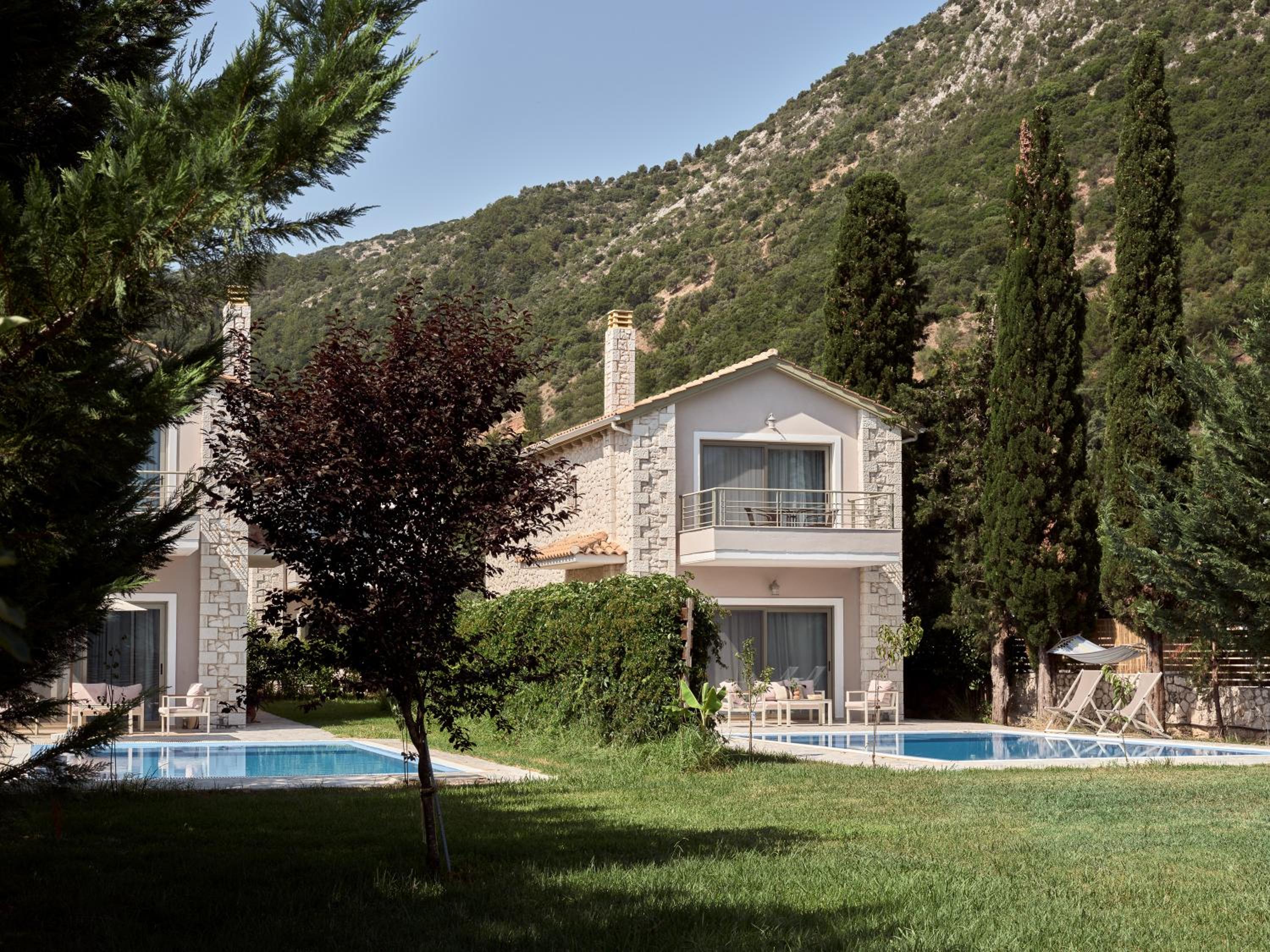 Avesta Private Villas - Niovi view 5