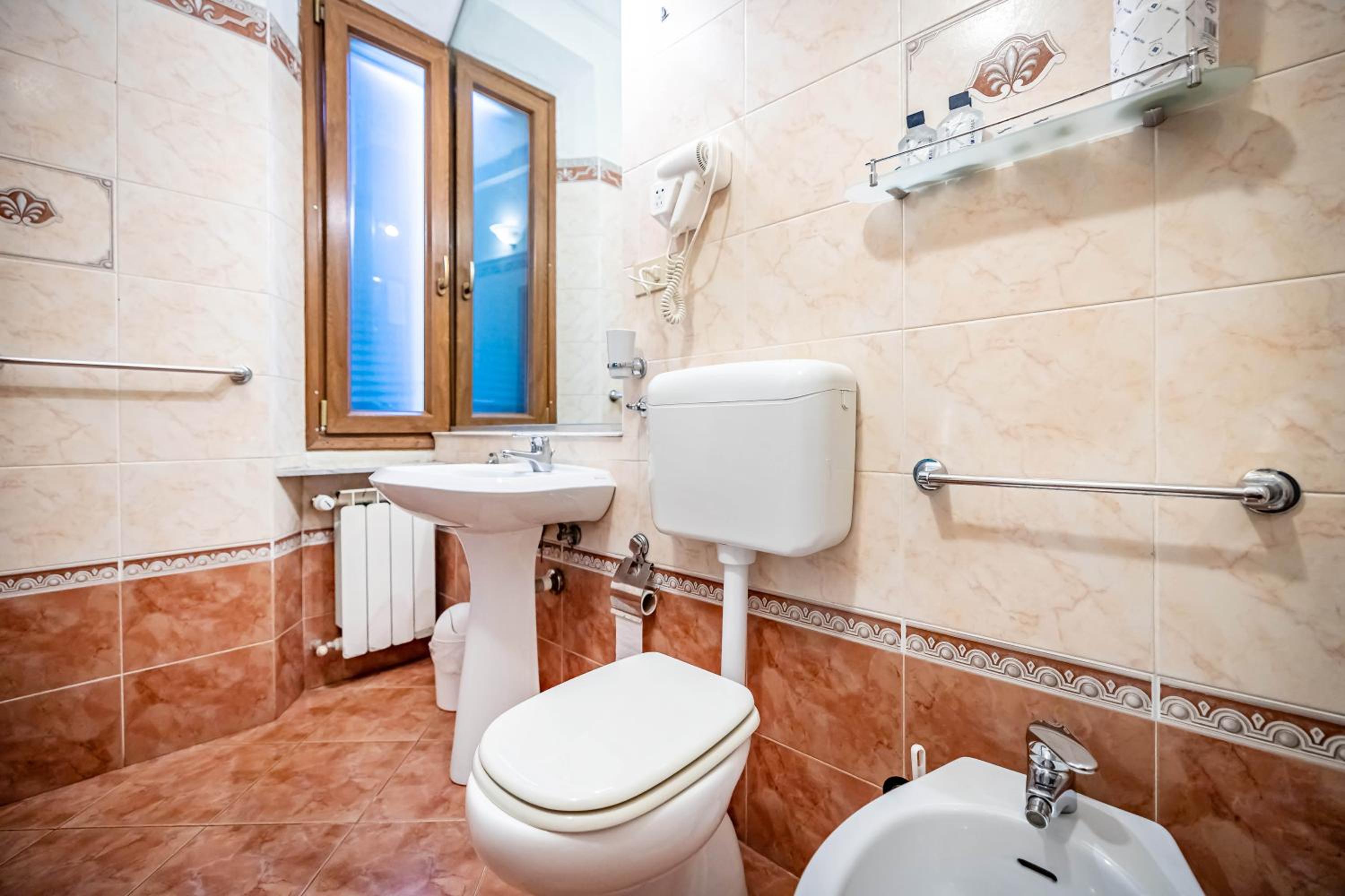 Katti House - Florence's center