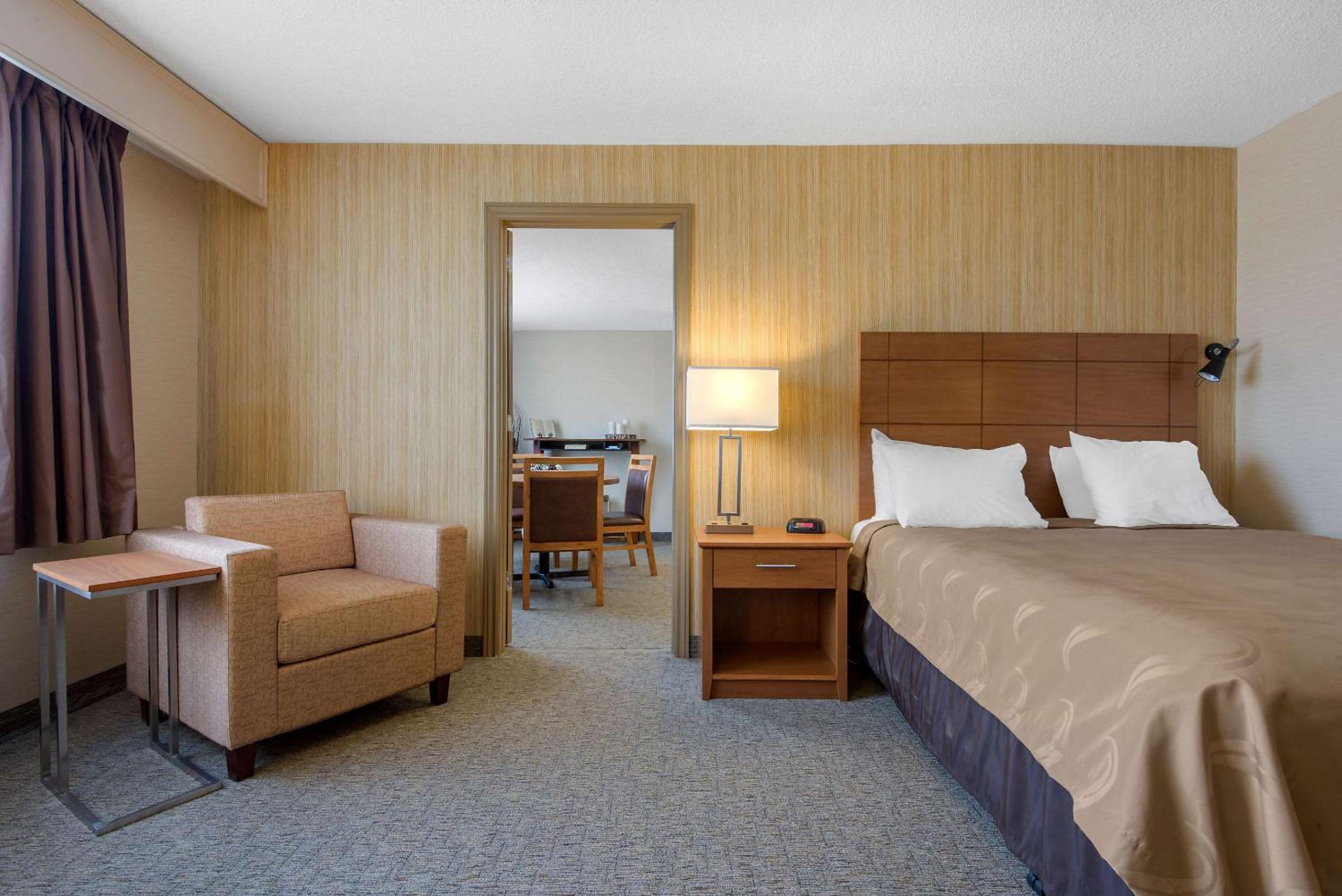 Sudbury Vacations - Quality Inn  Conference Centre Downtown Sudbury - Property Image 6
