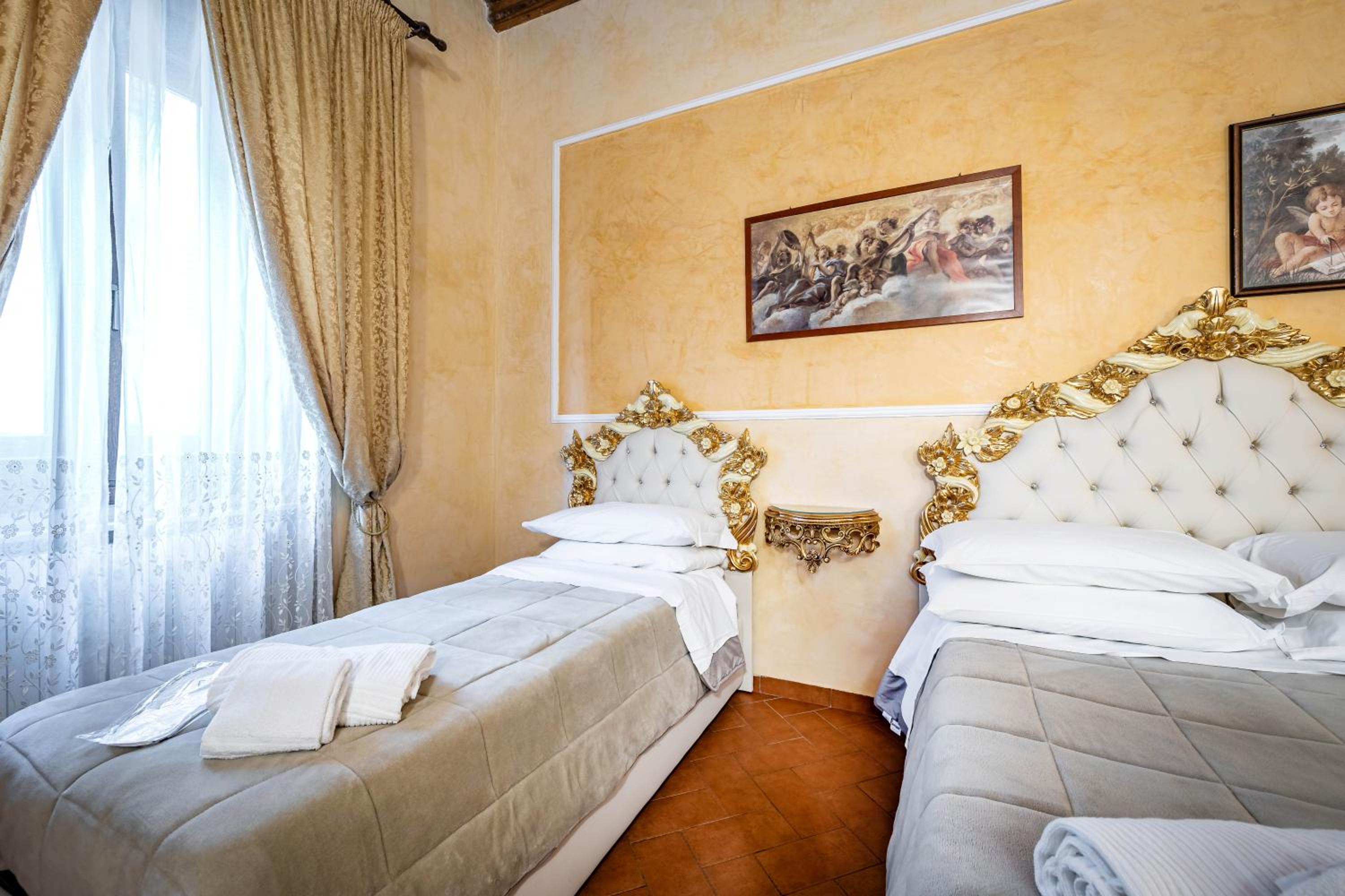 Katti House - Florence's center