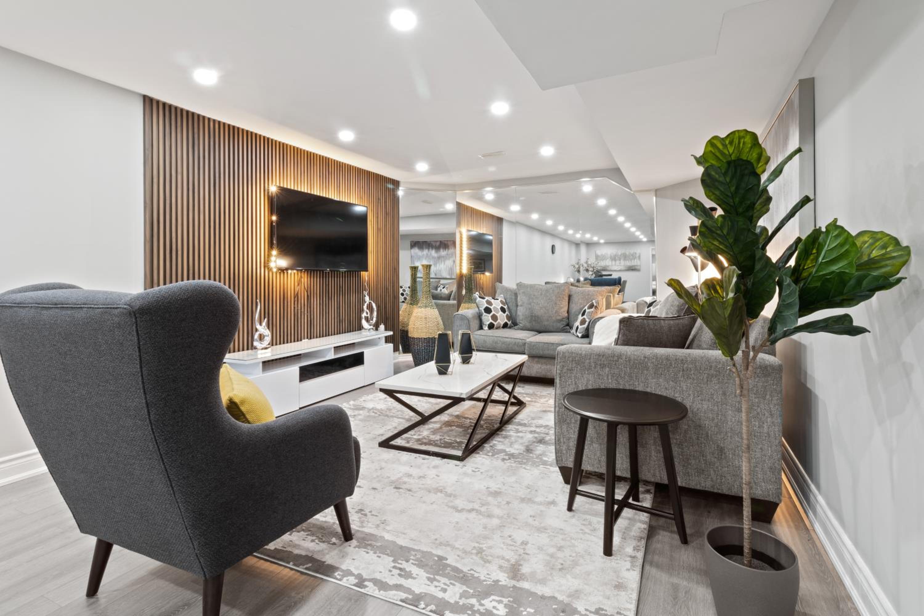 Luxurious and spacious 3 bedroom apartment