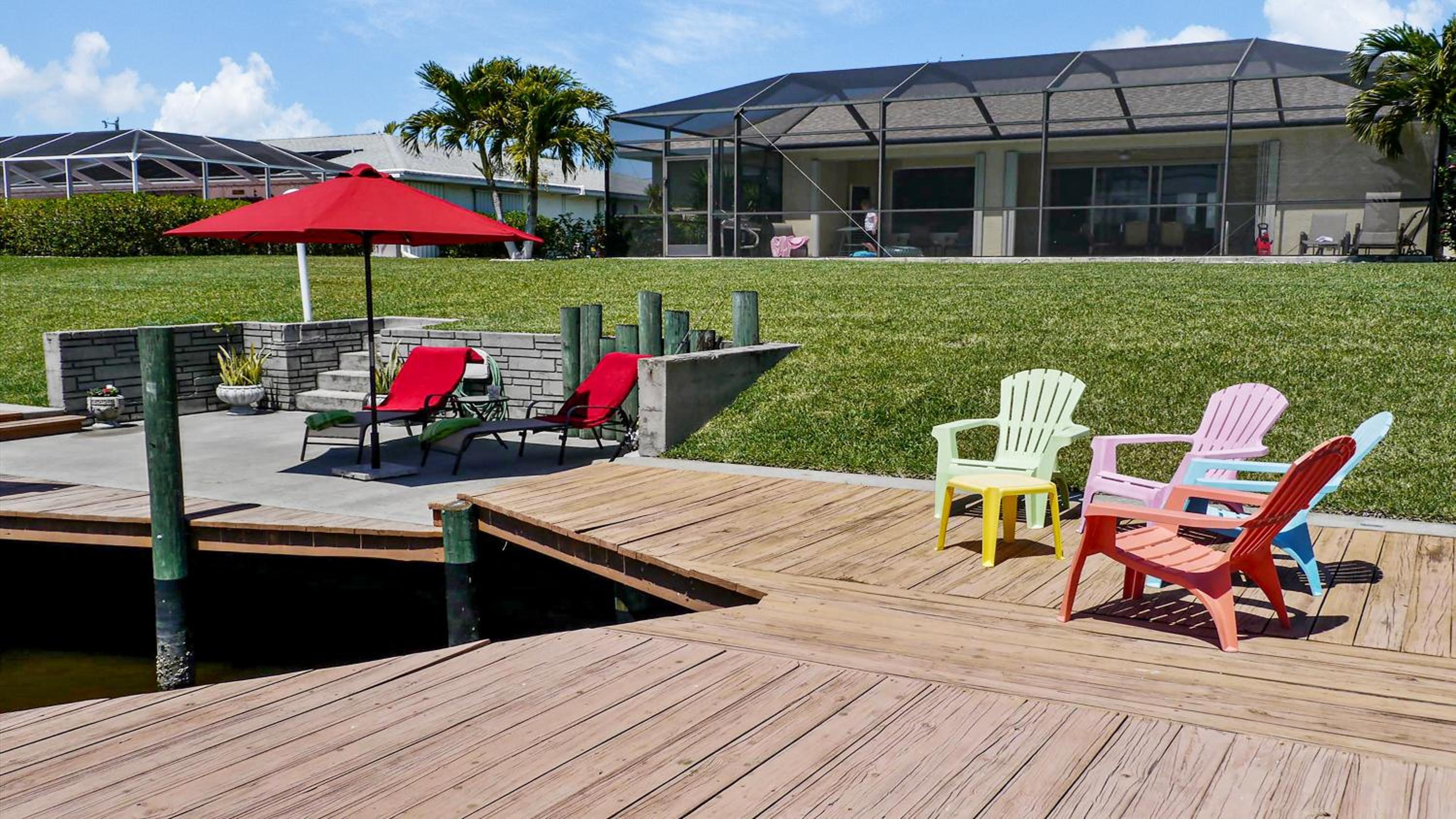 Timeout -south facing terrace with large pool