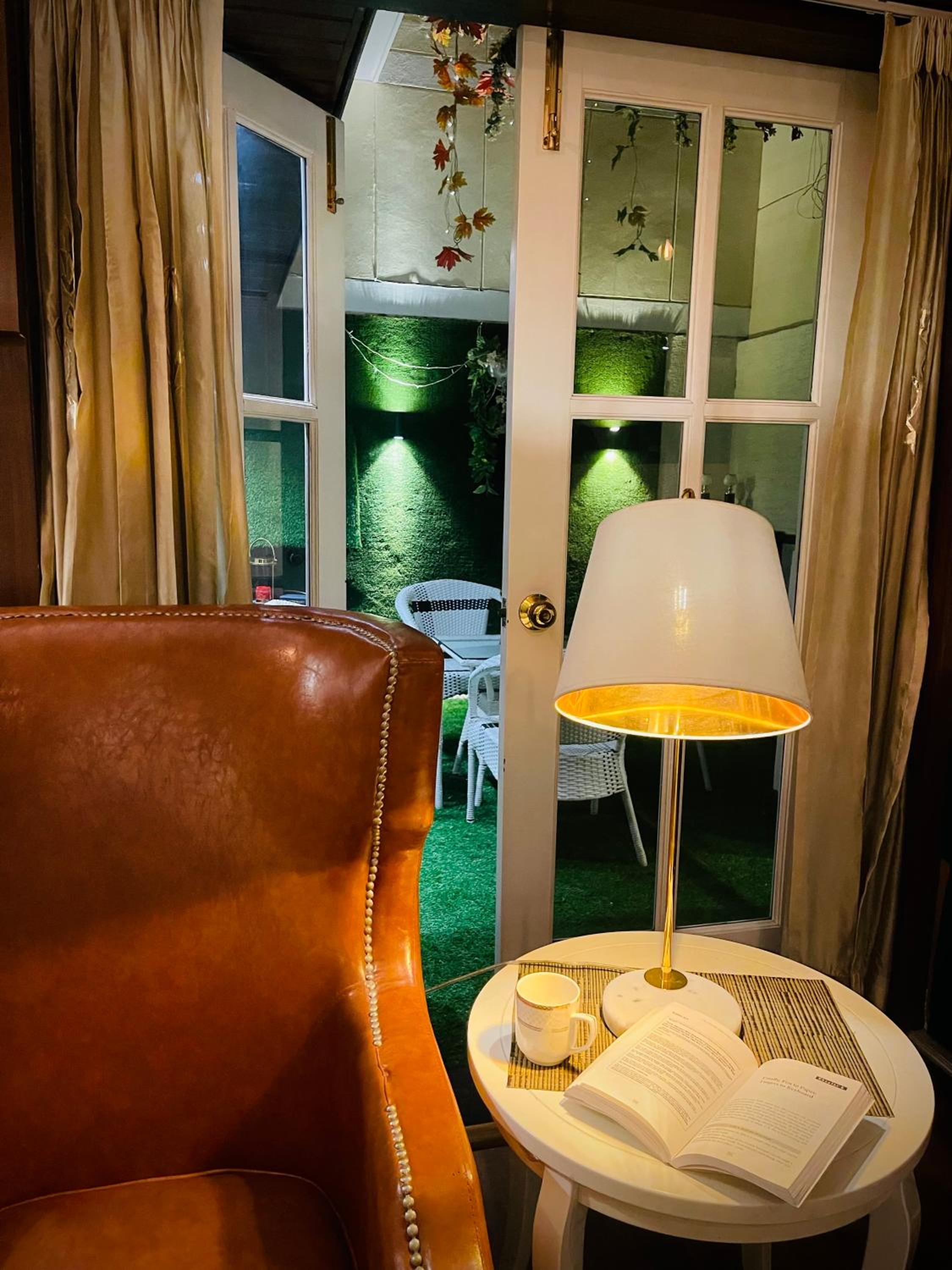 lounge