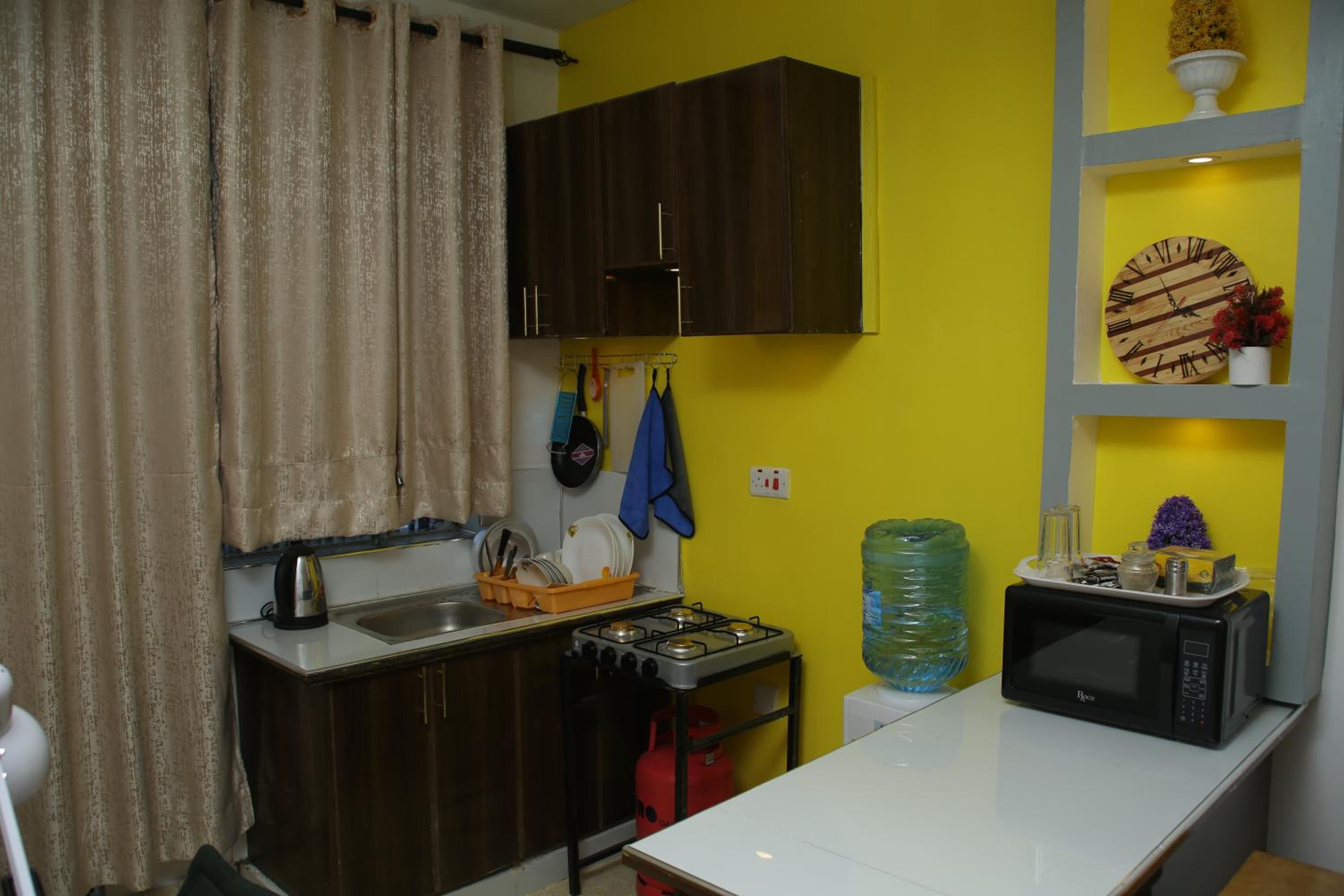 Photo 9