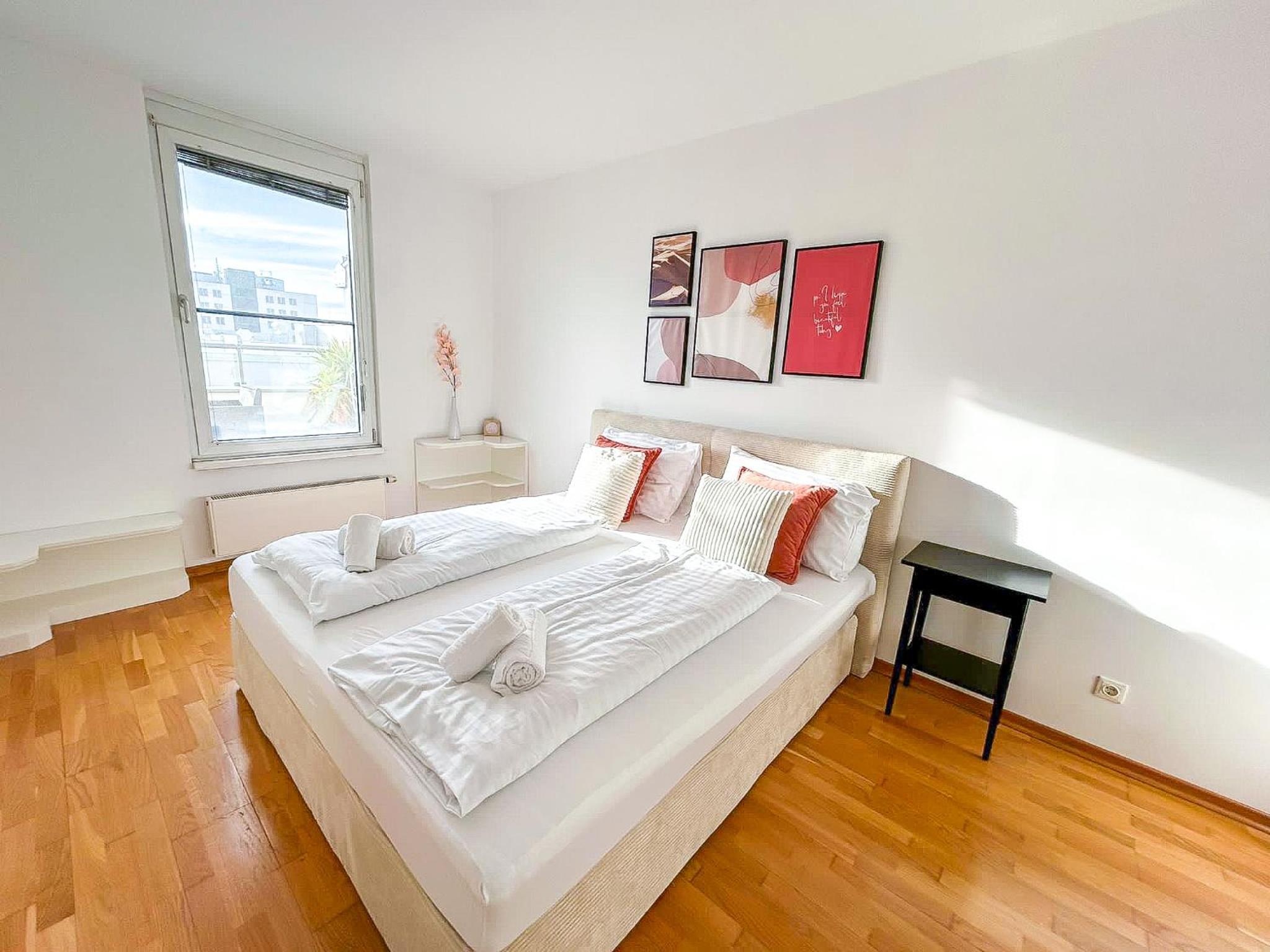 FeelHome-Prater-Ausblick-Terrasse-6 Gäste-WiFi-Smart TV