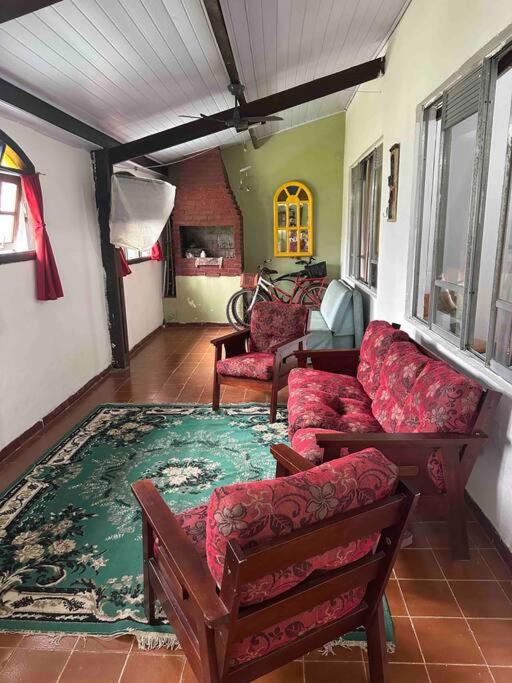 Ótima Casa em Ituagua