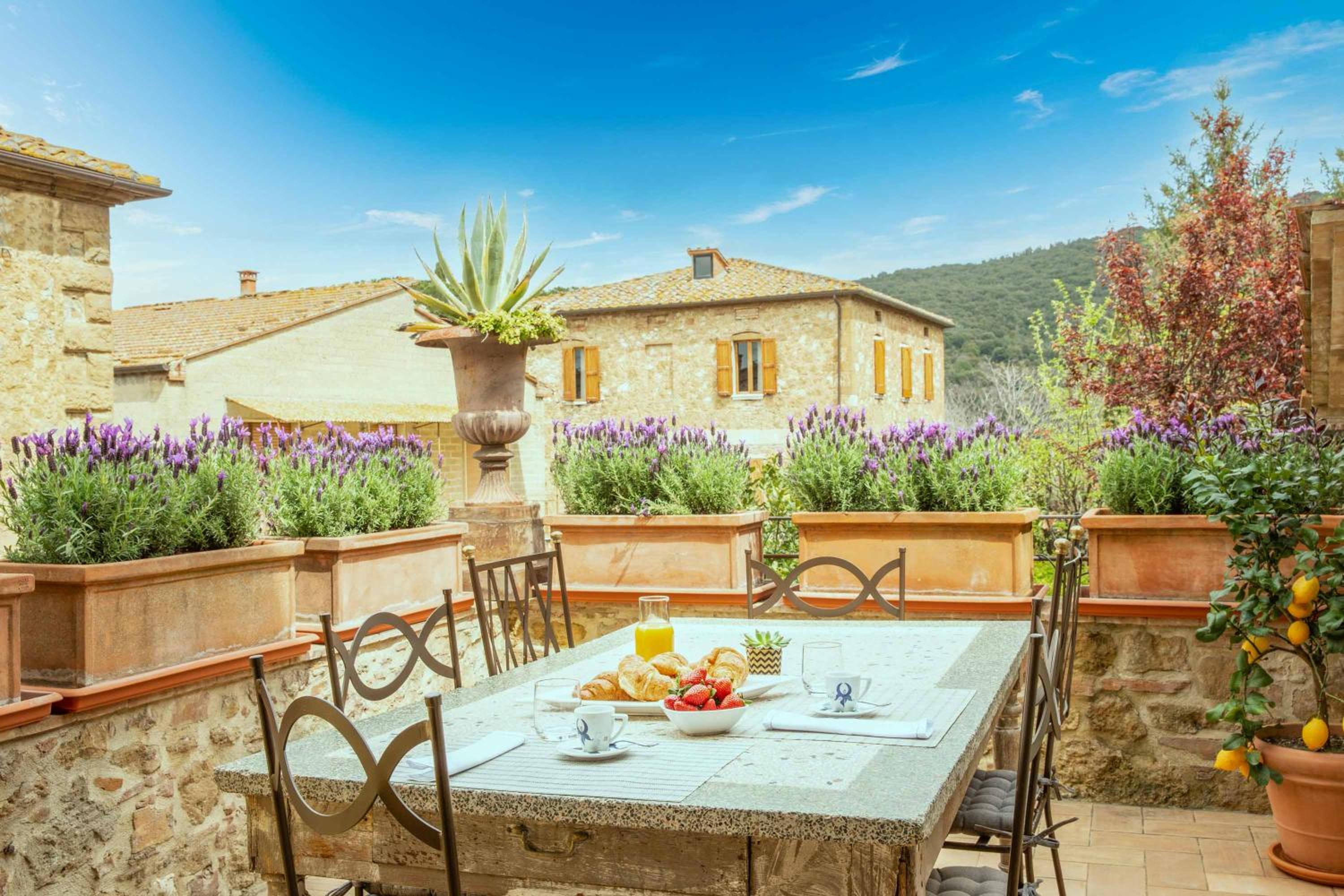 Casa Nobile view 3