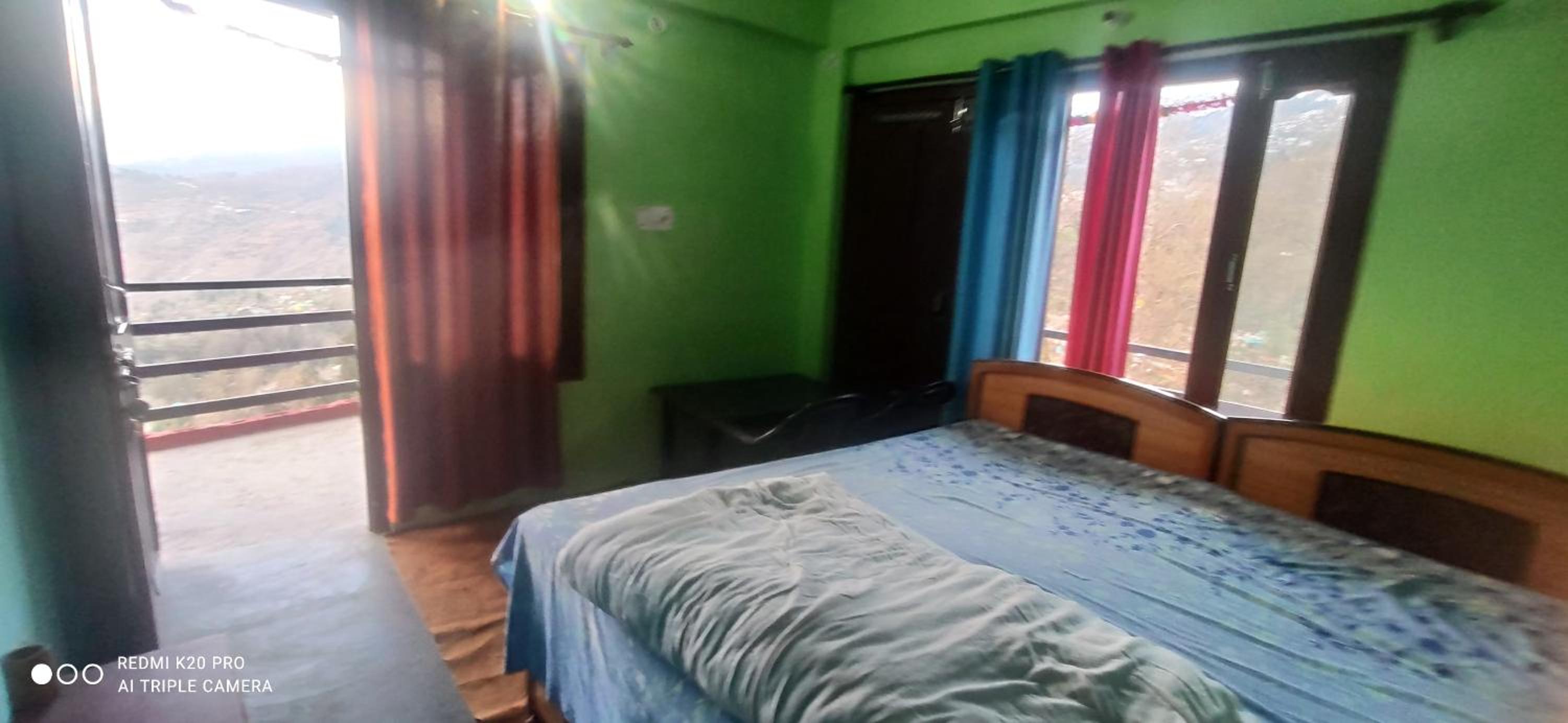 Nitwal Home Stay view 3