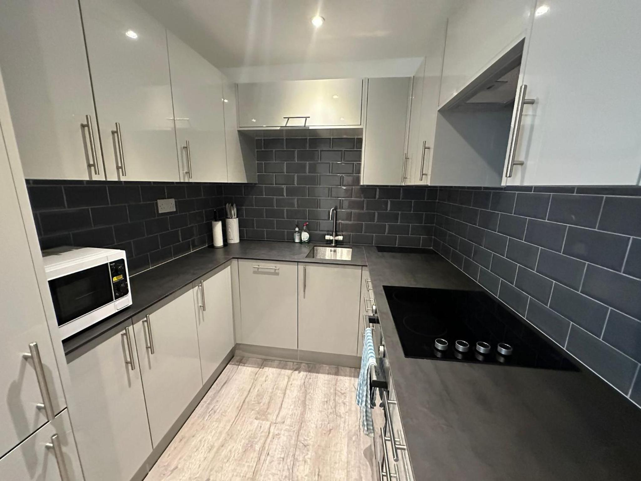 Modern Studio Flat near Highbury & Islington station