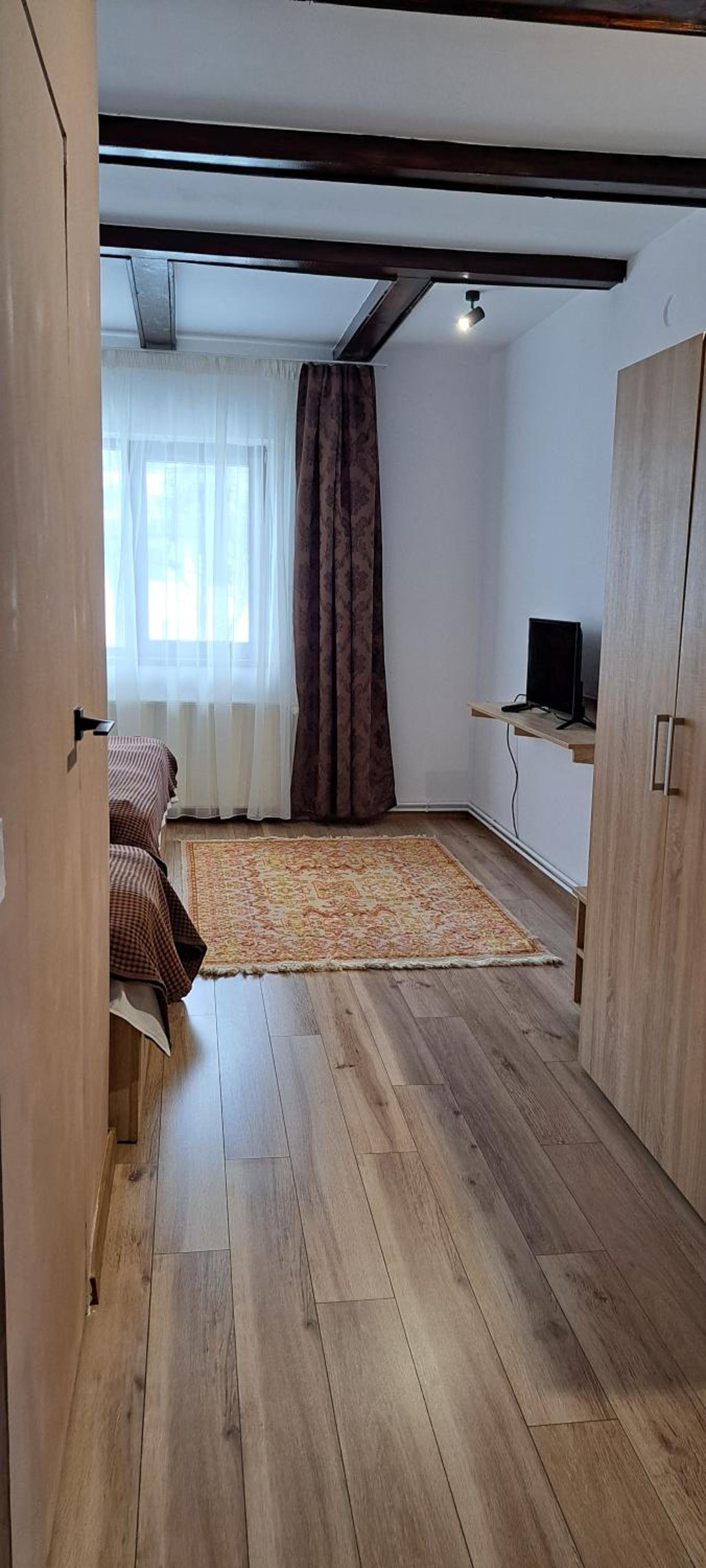 Photo 36