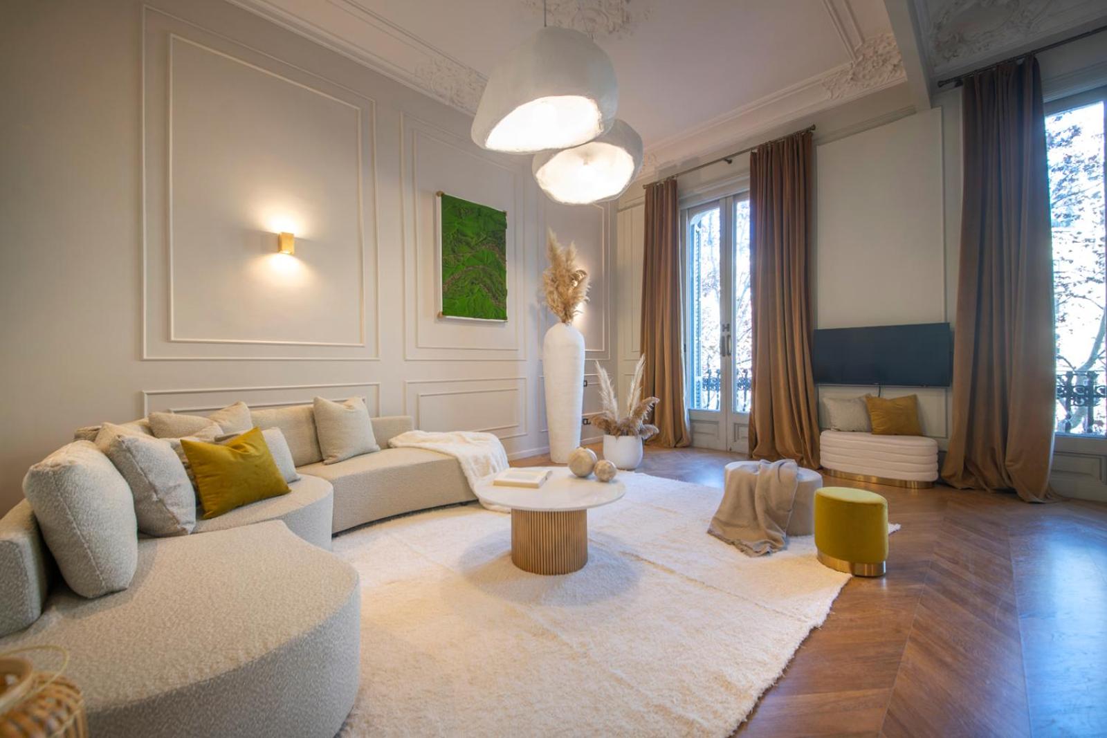You Stylish City Center Apartments