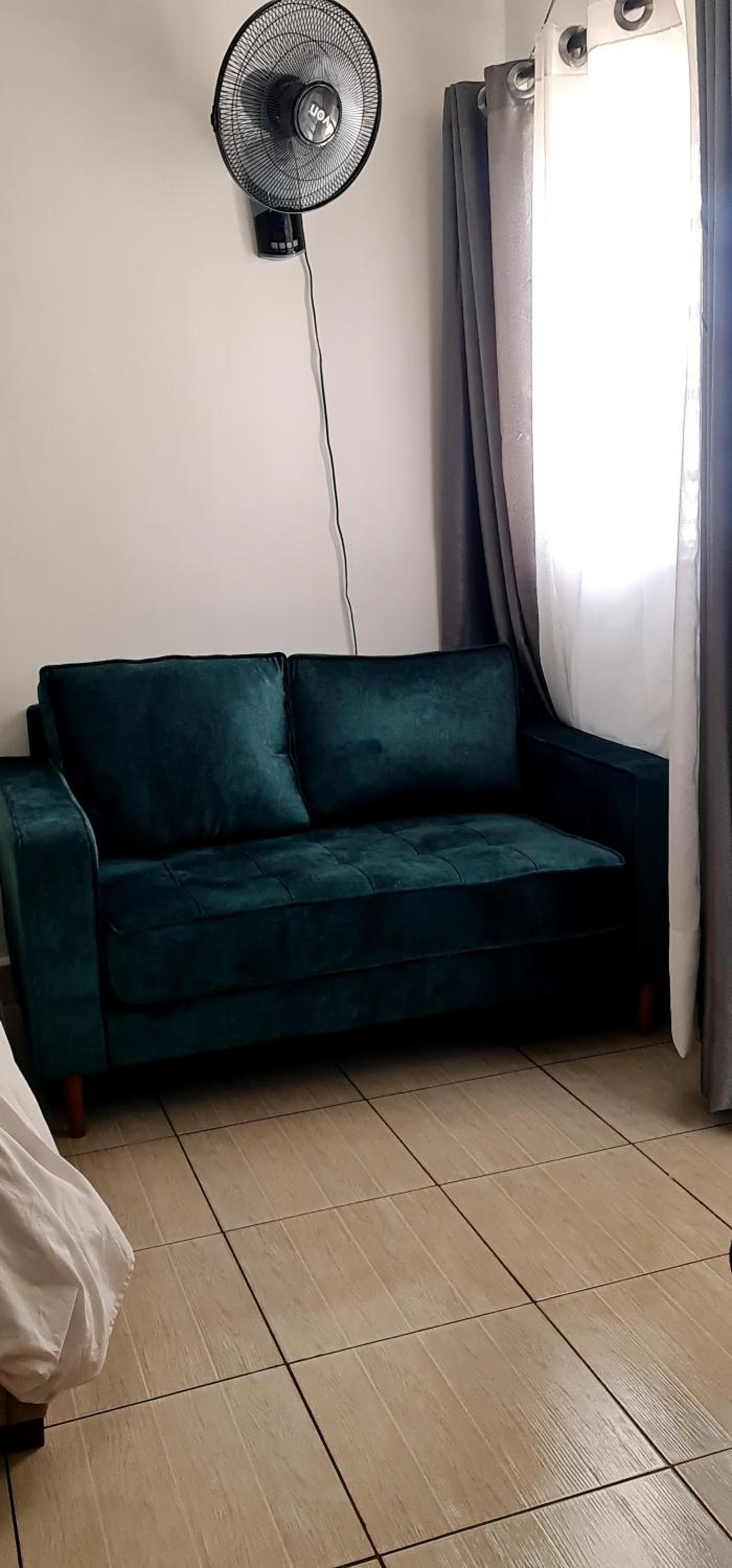 Maureen Nairobi CBD Modern Studio Apartments at Eagle tower view 4