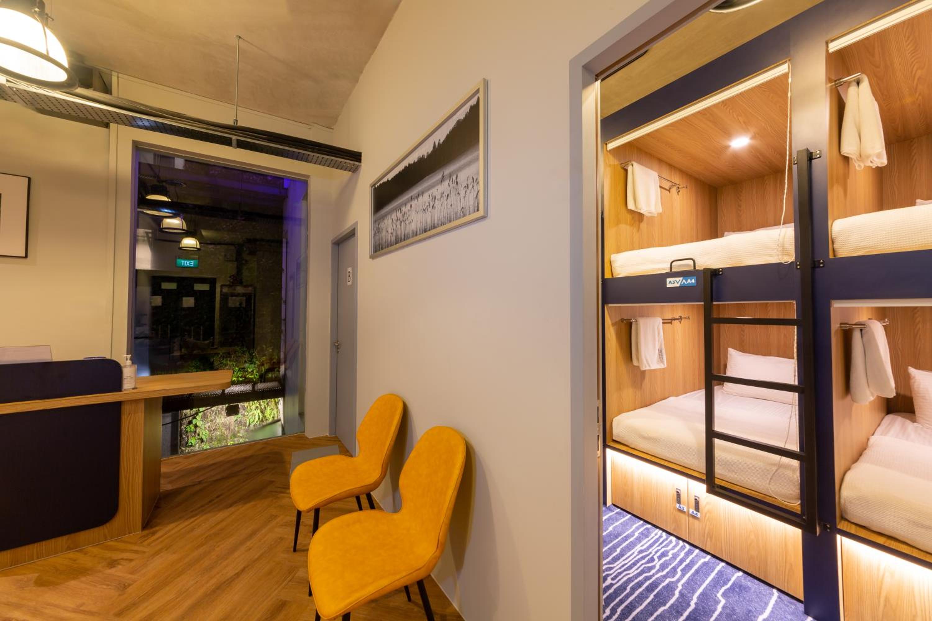 Bluewaters Pods 11 North Canal Road