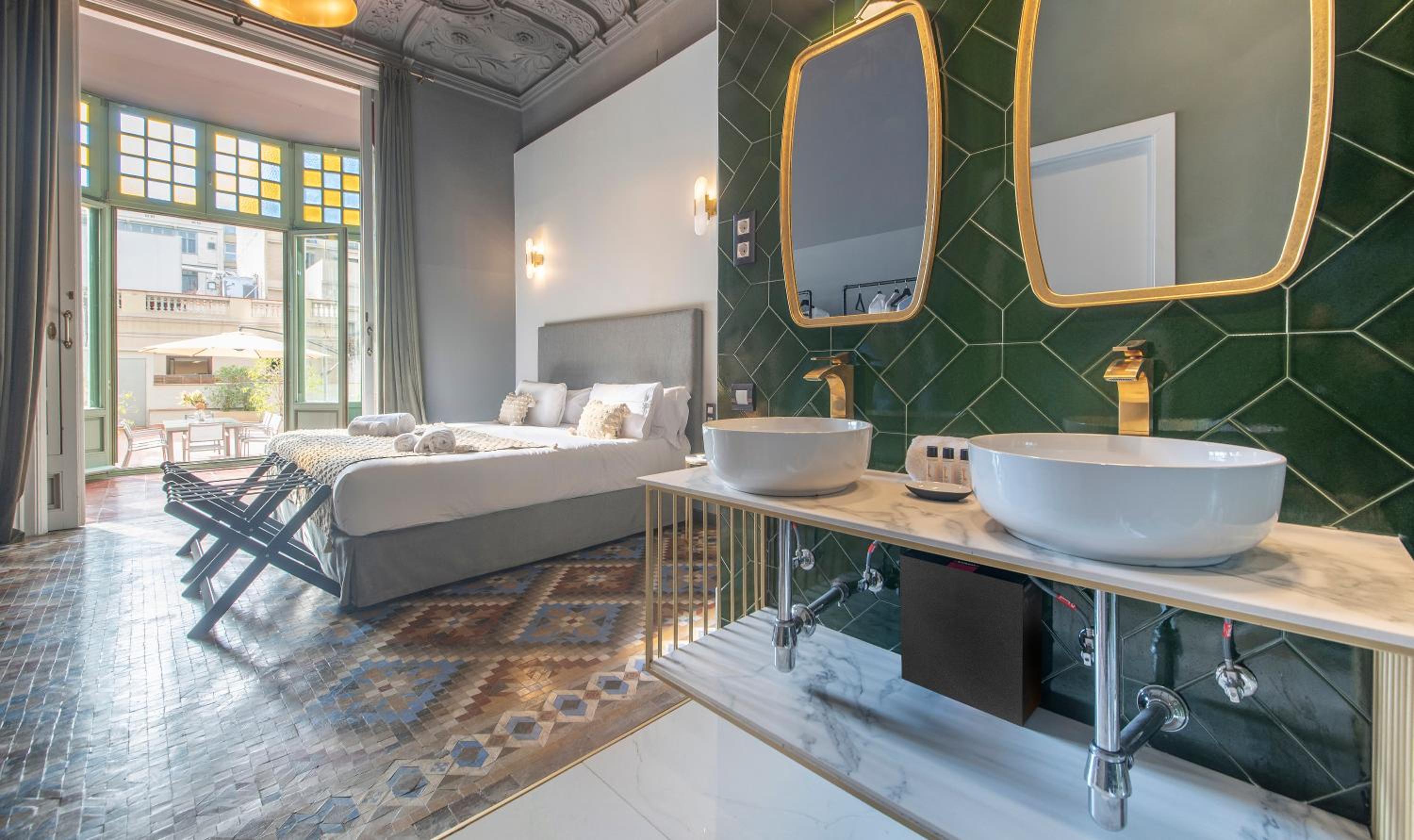 You Stylish City Center Apartments