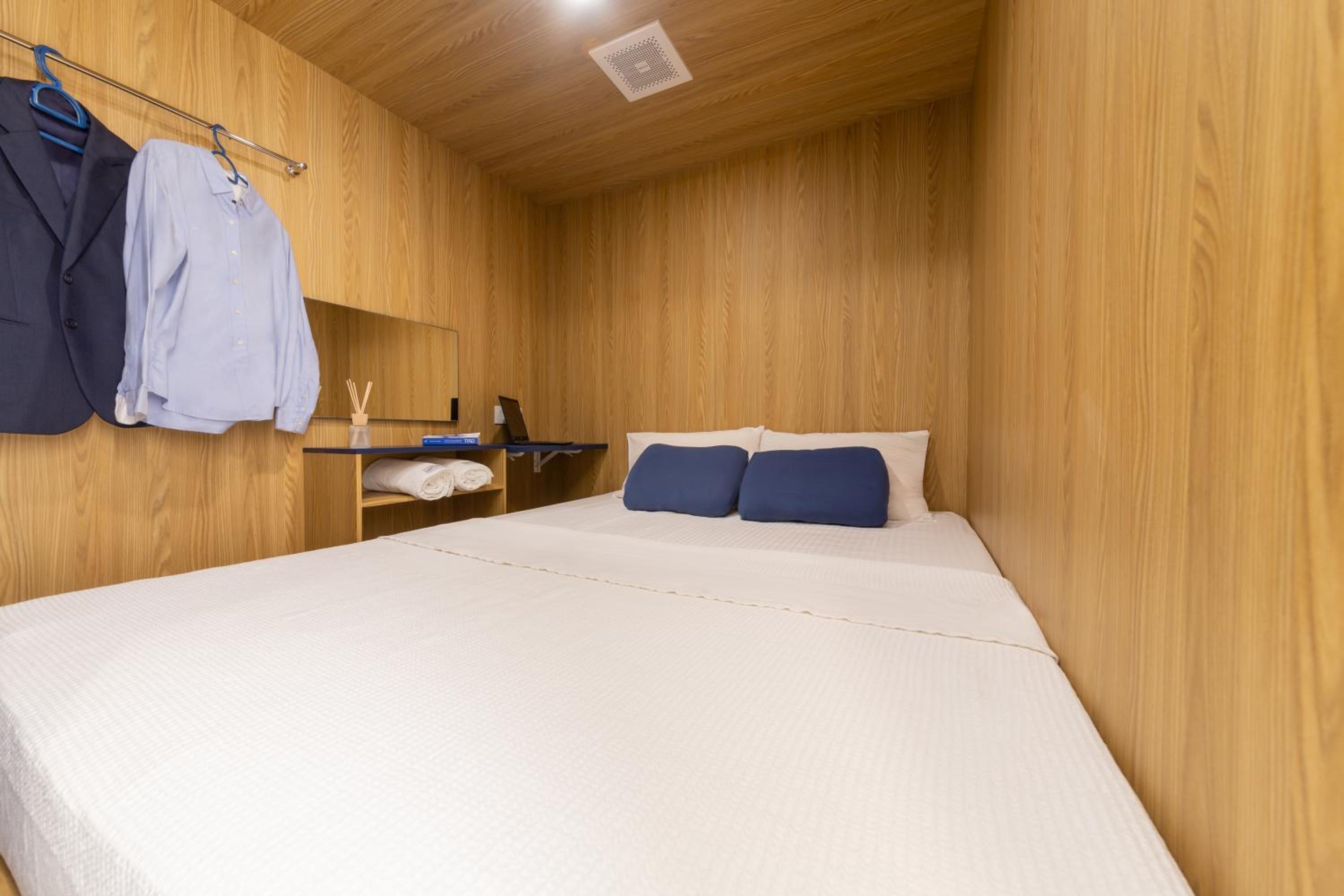 Bluewaters Pods 11 North Canal Road