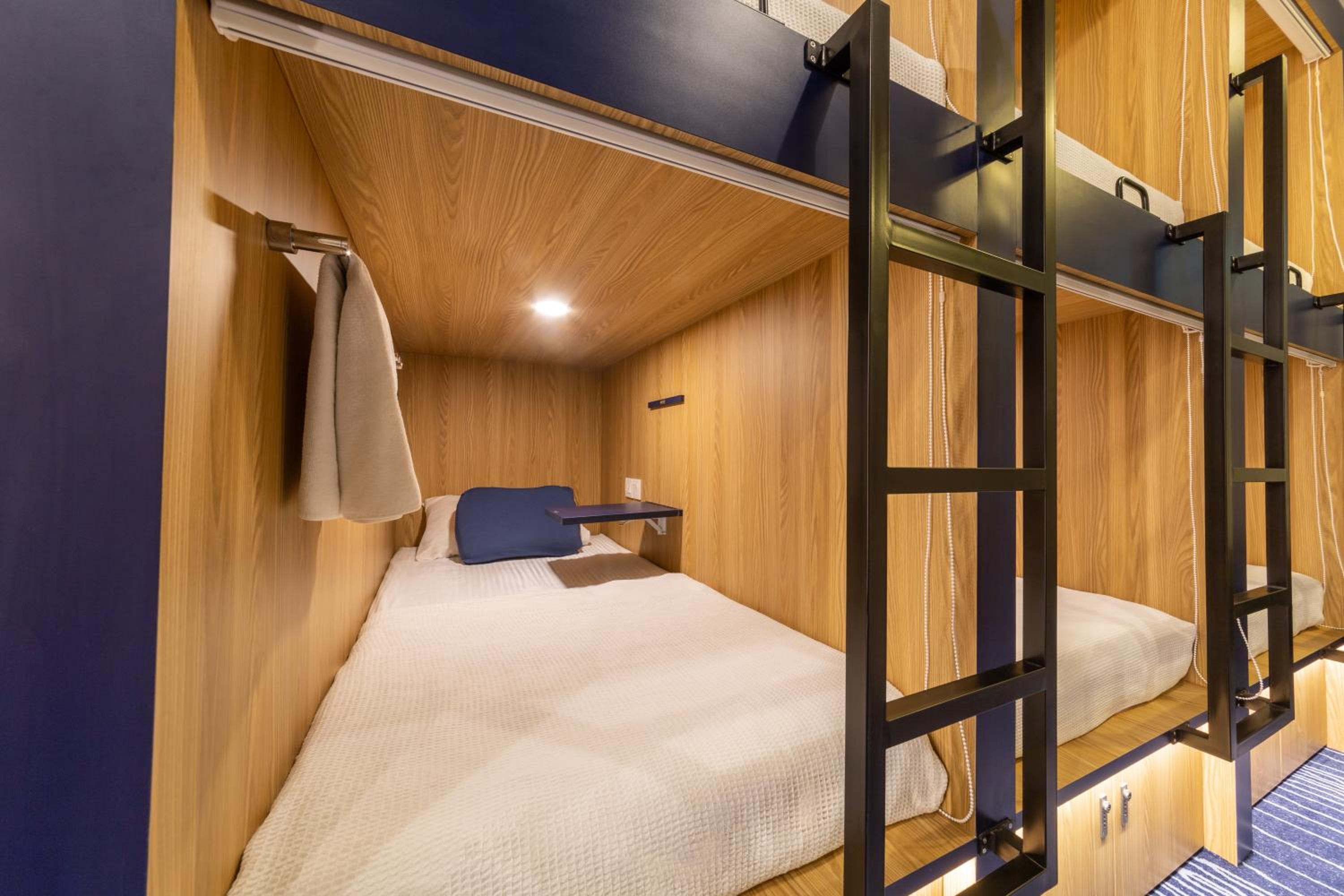 Bluewaters Pods 11 North Canal Road